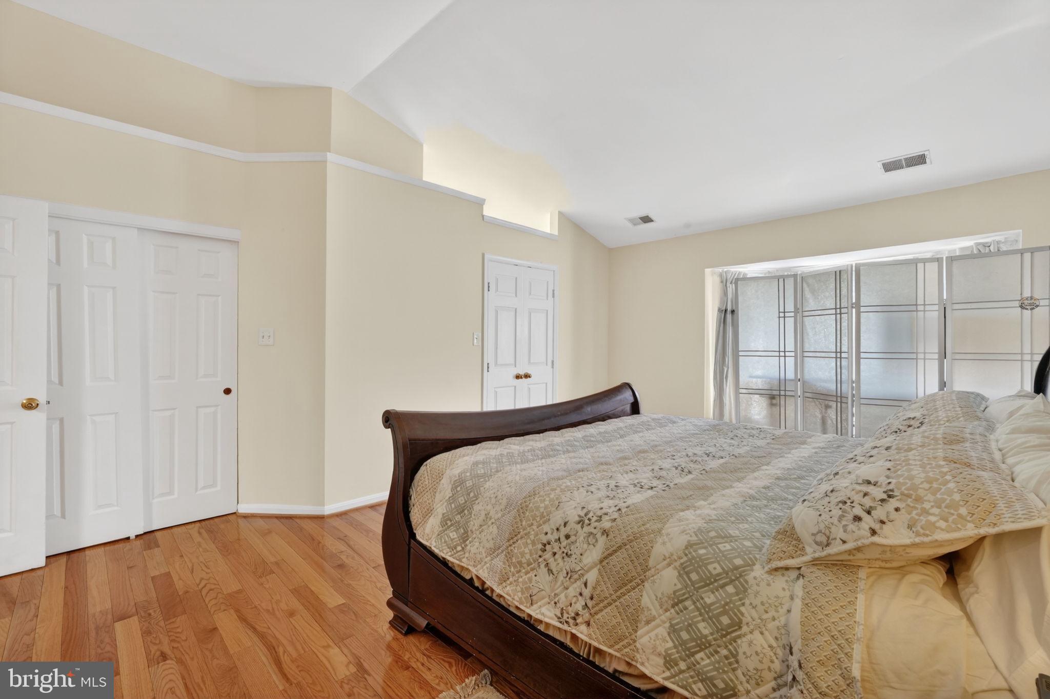 8010 READINGTON COURT