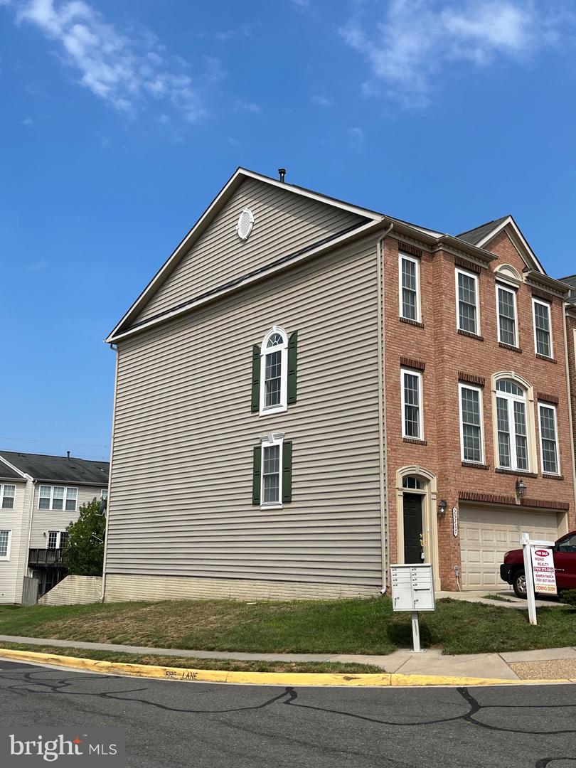 25267 Destination Sq