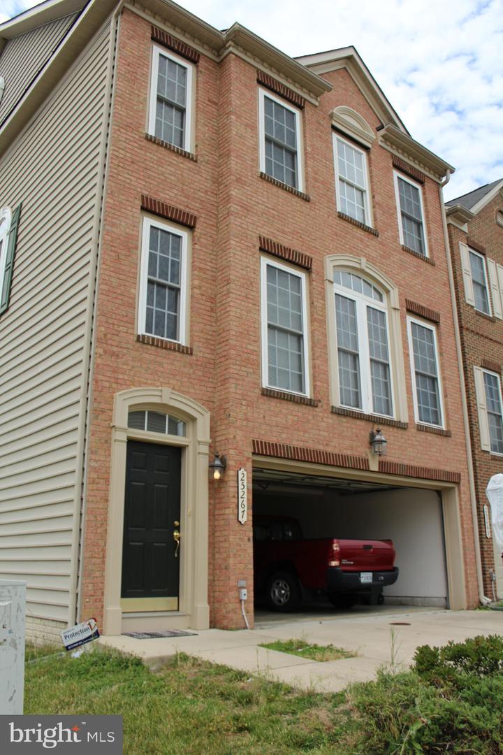 25267 Destination Sq