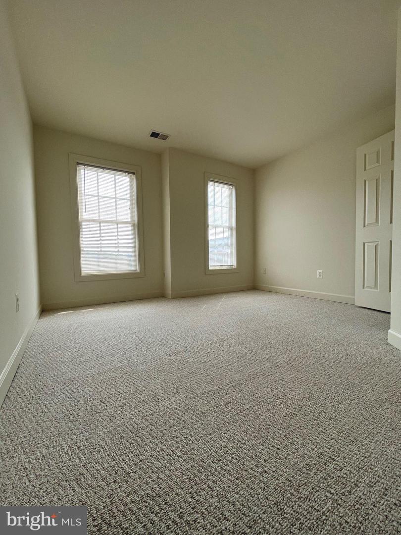 25267 Destination Sq