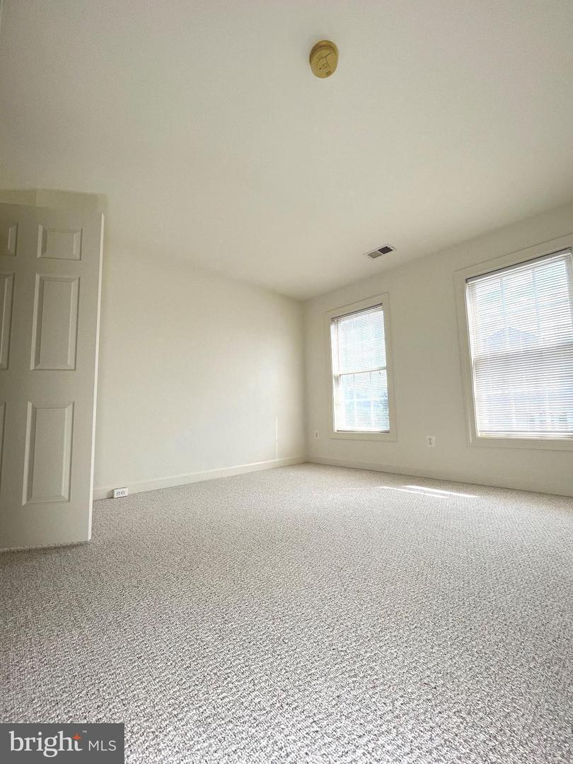 25267 Destination Sq