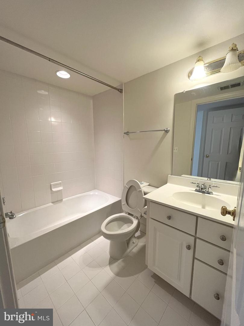 25267 Destination Sq