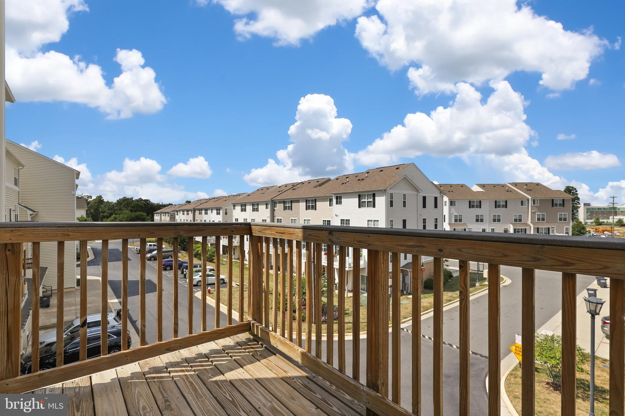 24604 Byrne Meadow Sq