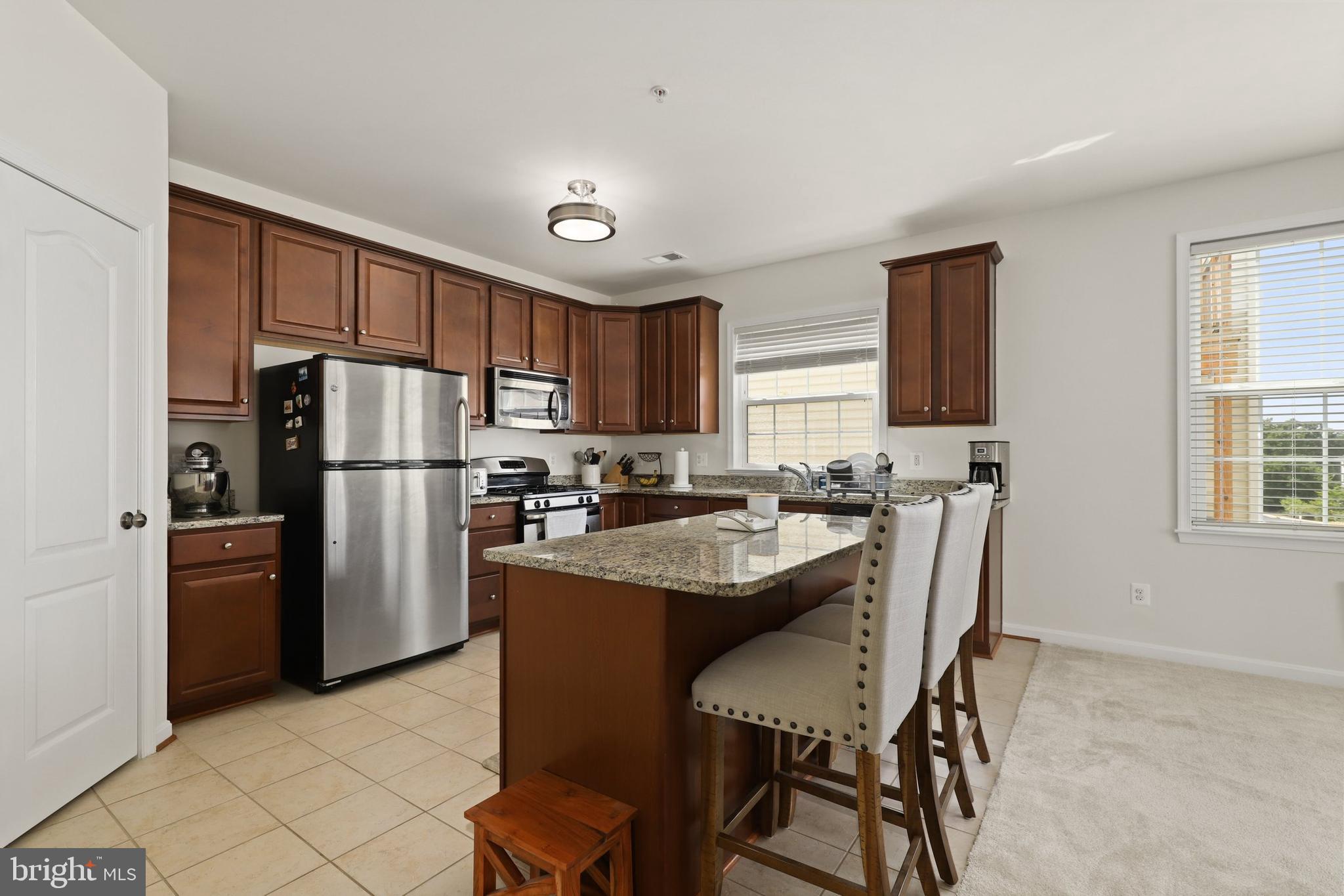 24604 Byrne Meadow Sq