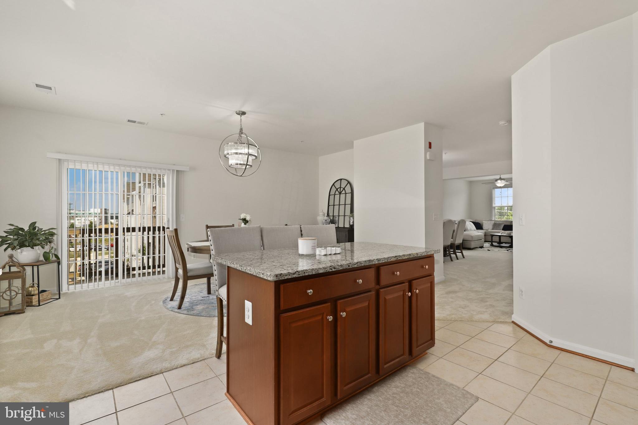 24604 Byrne Meadow Sq