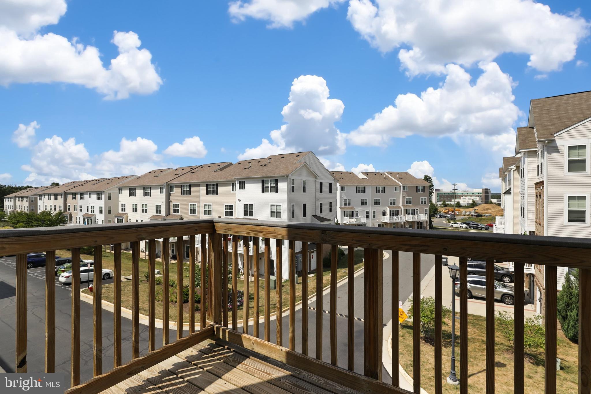 24604 Byrne Meadow Sq