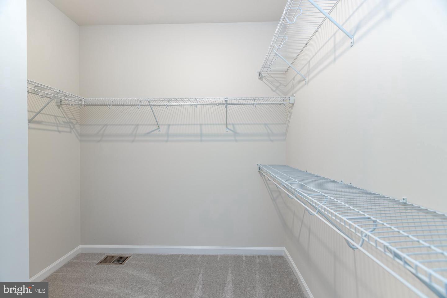 22494 Radford Point Ter