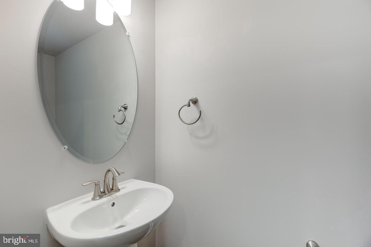 22494 Radford Point Ter