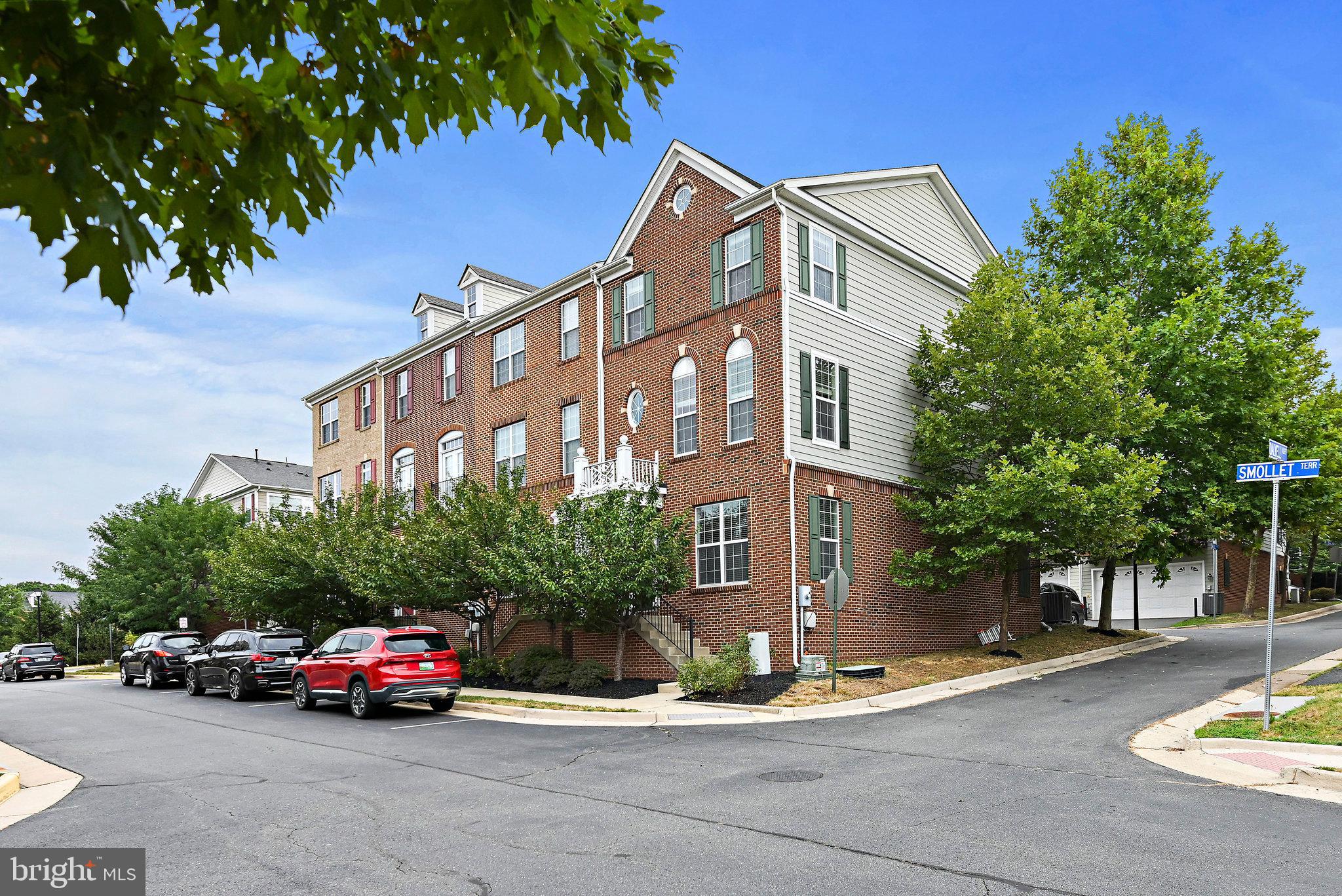 20664 Smollet Ter