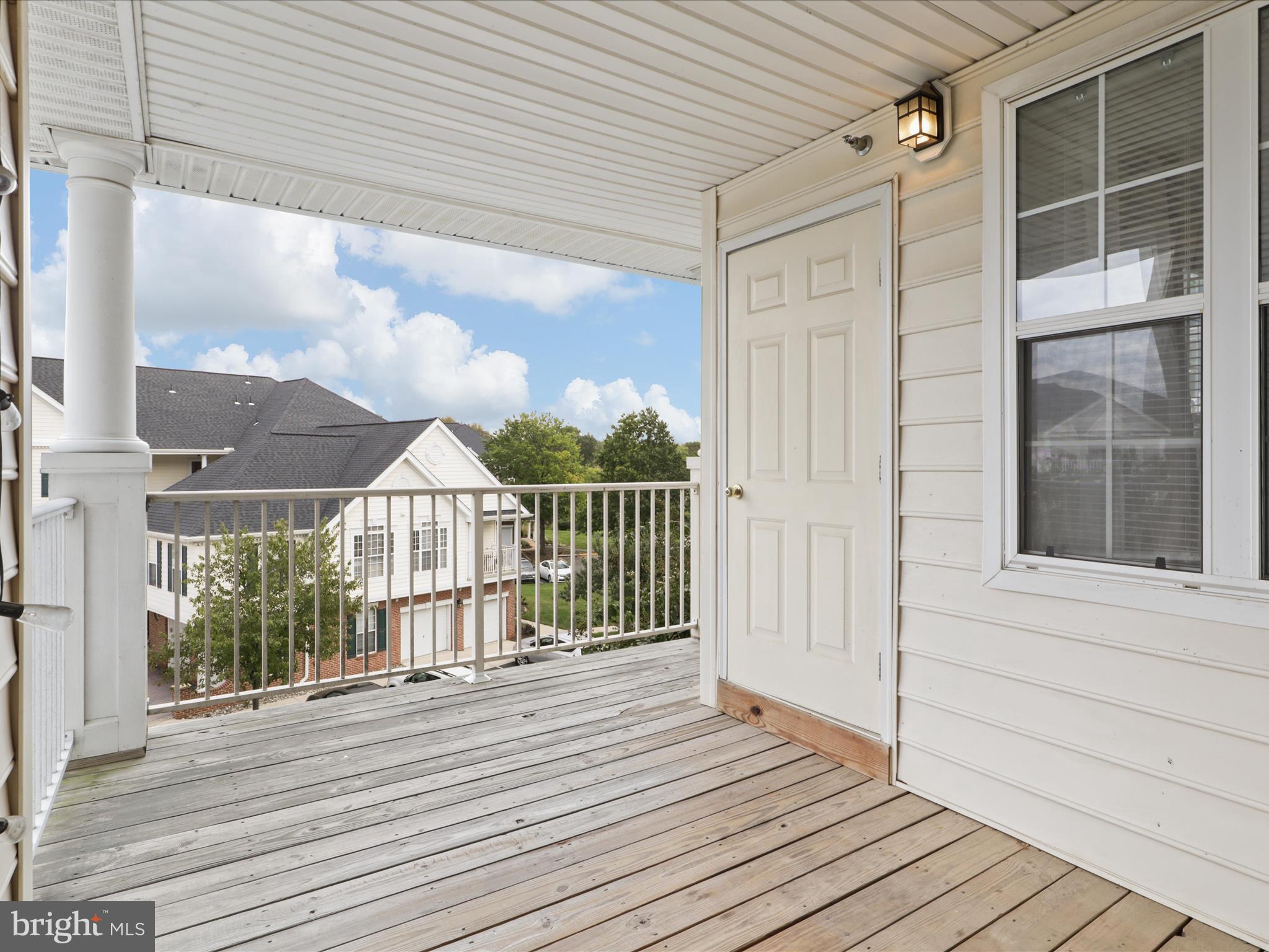 25340 Lake Mist Sq #302