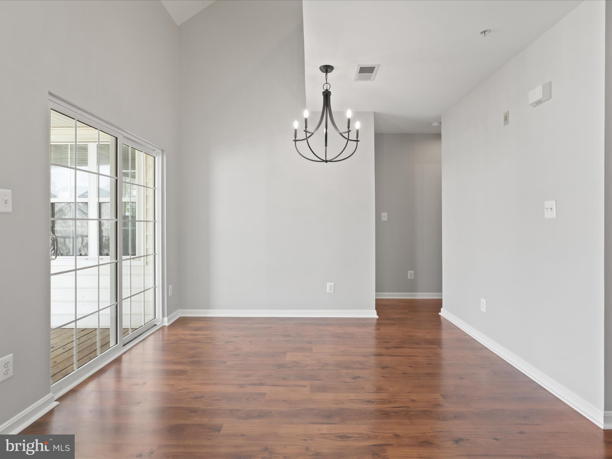 25340 Lake Mist Sq #302