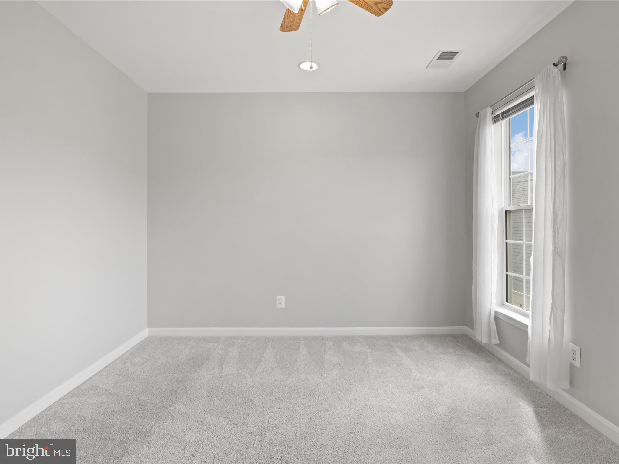 25340 Lake Mist Sq #302