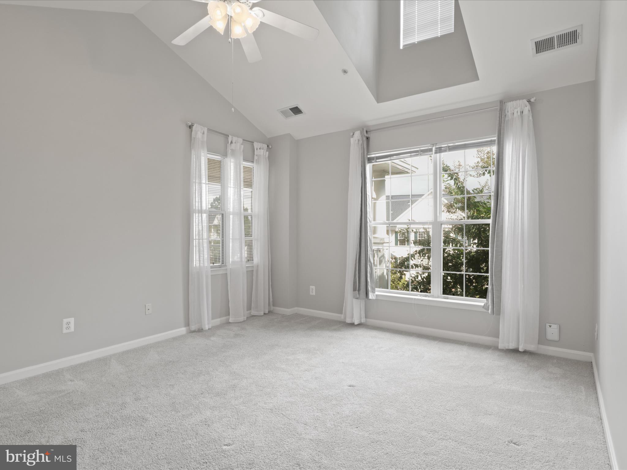 25340 Lake Mist Sq #302