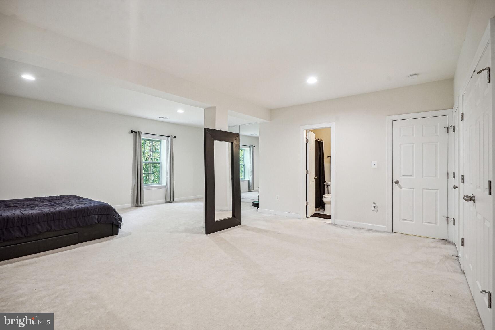24008 Mill Wheel Pl