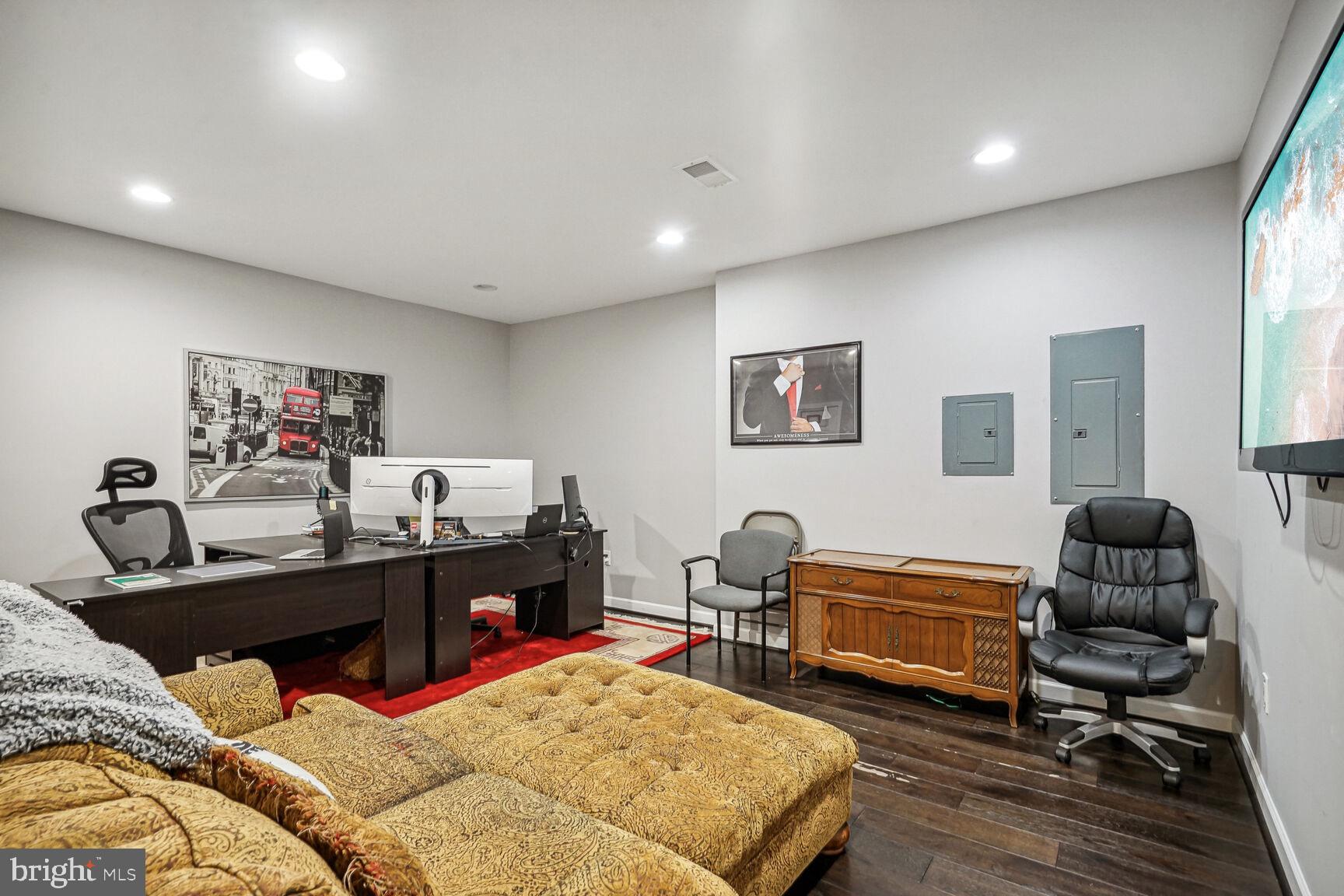 24008 Mill Wheel Pl