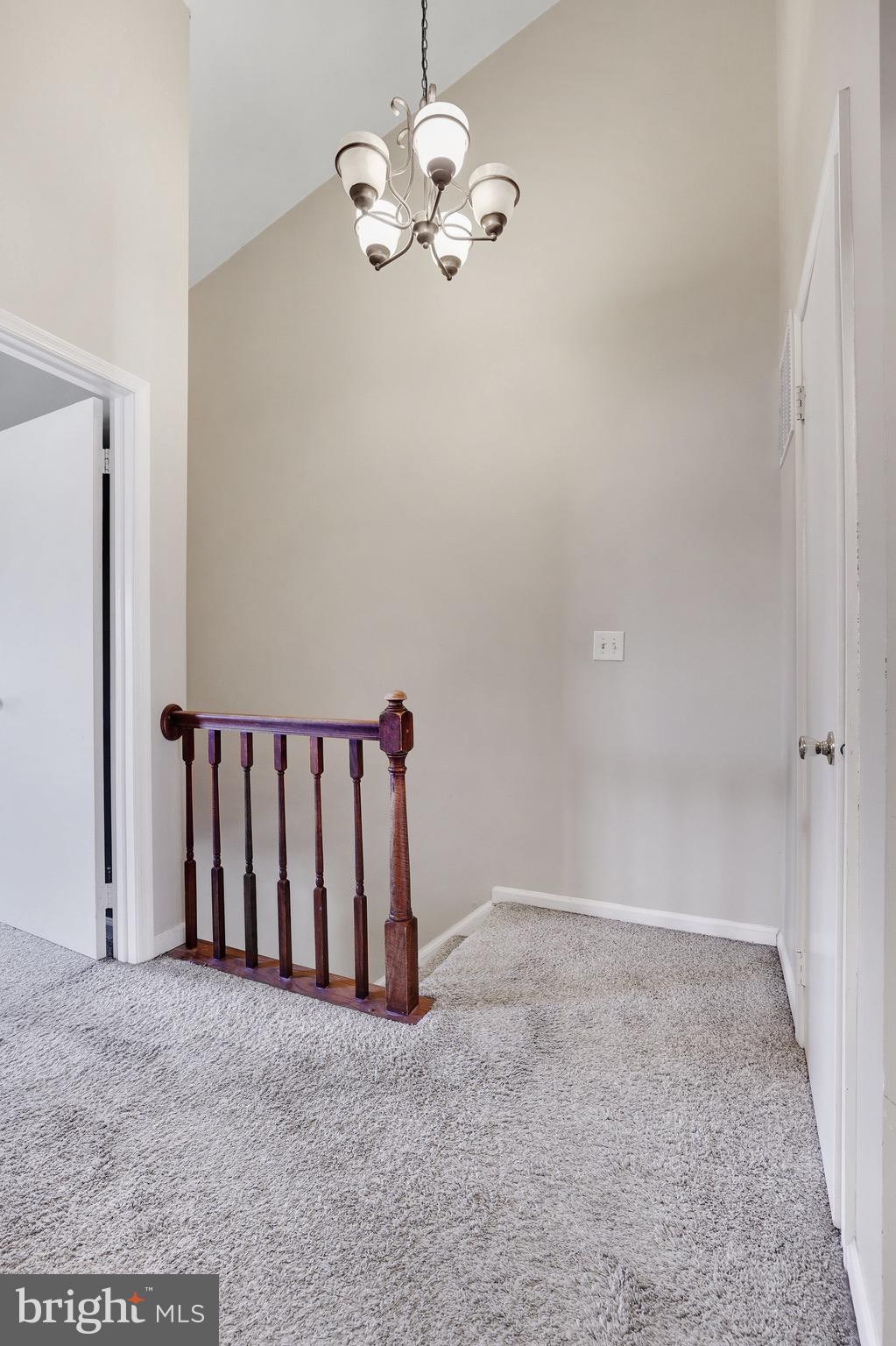 114 WALTHAM CT
