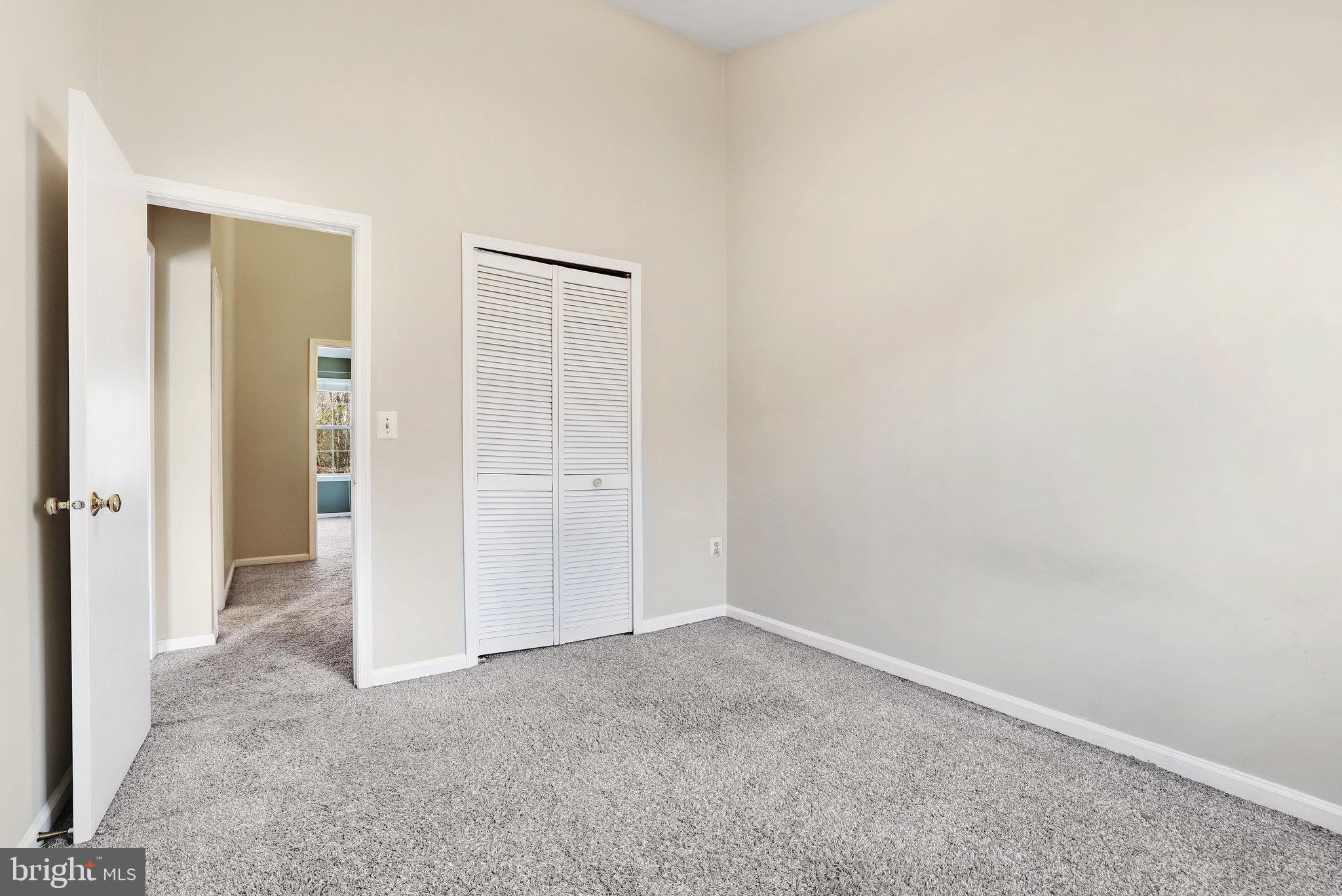 114 WALTHAM CT