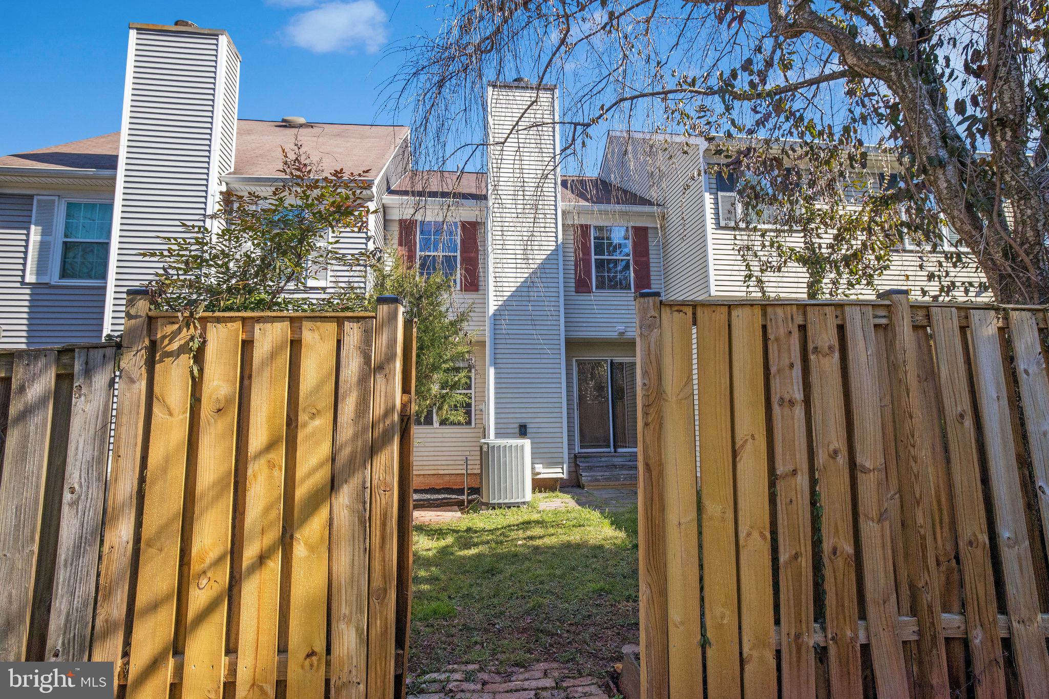 114 WALTHAM CT