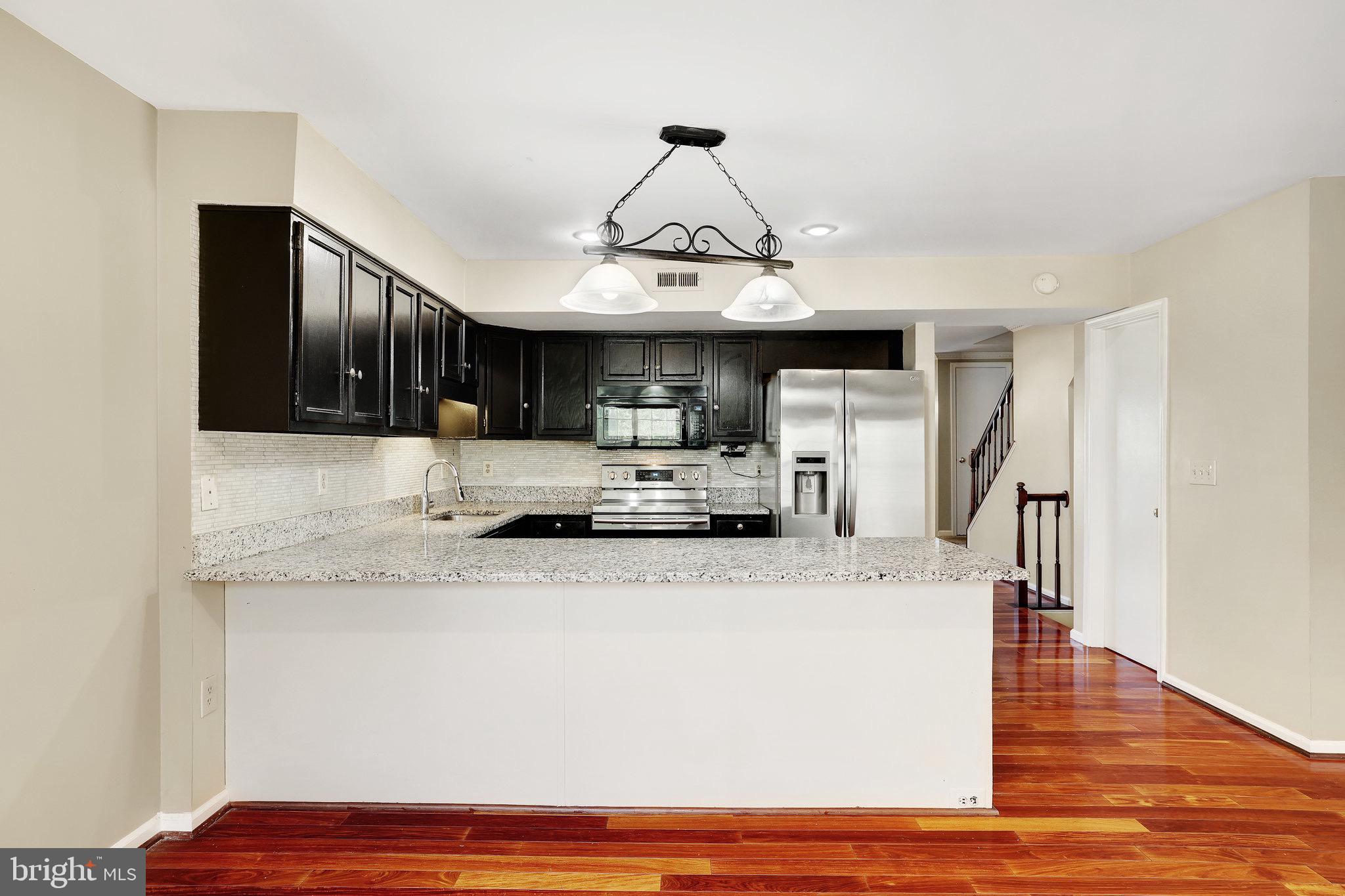 114 WALTHAM CT
