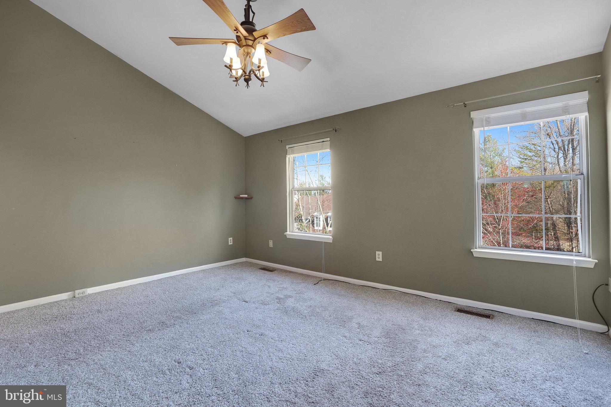 114 WALTHAM CT