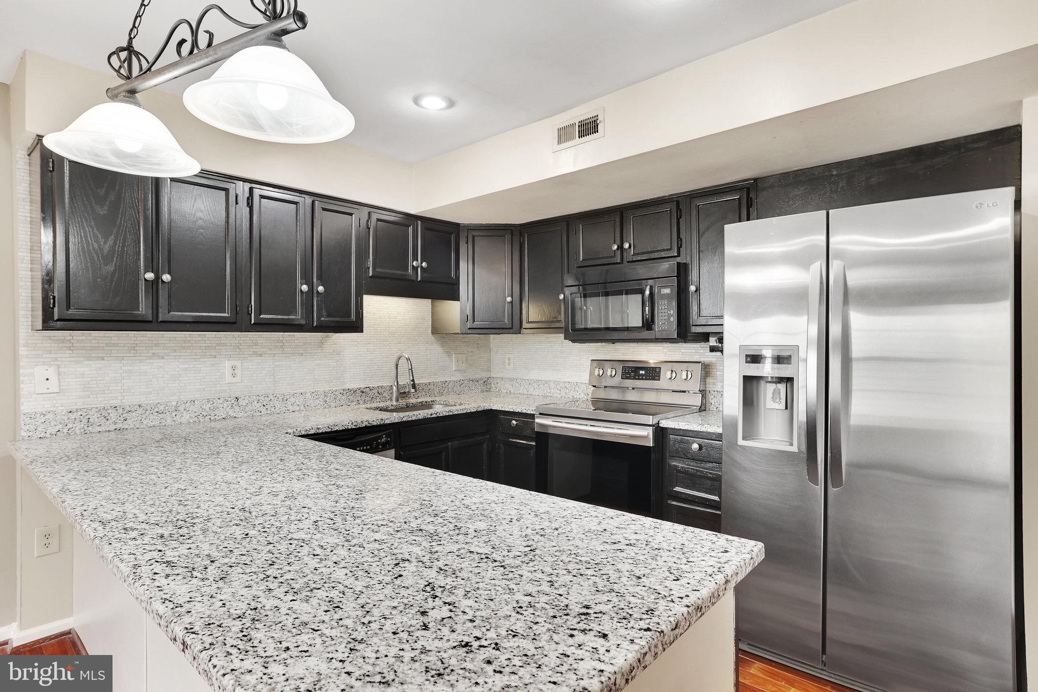 114 WALTHAM CT