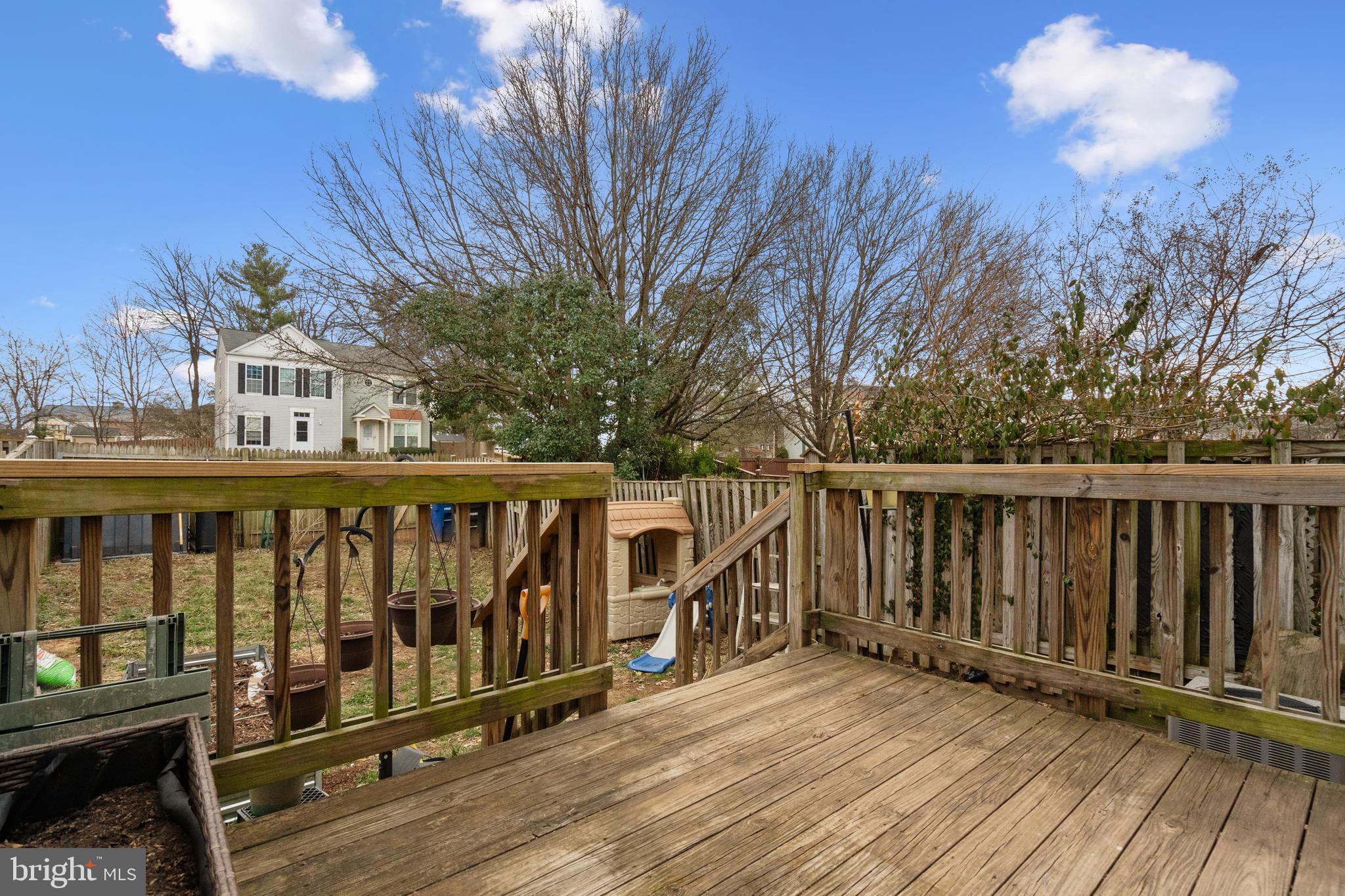 103 Paddington Way NE