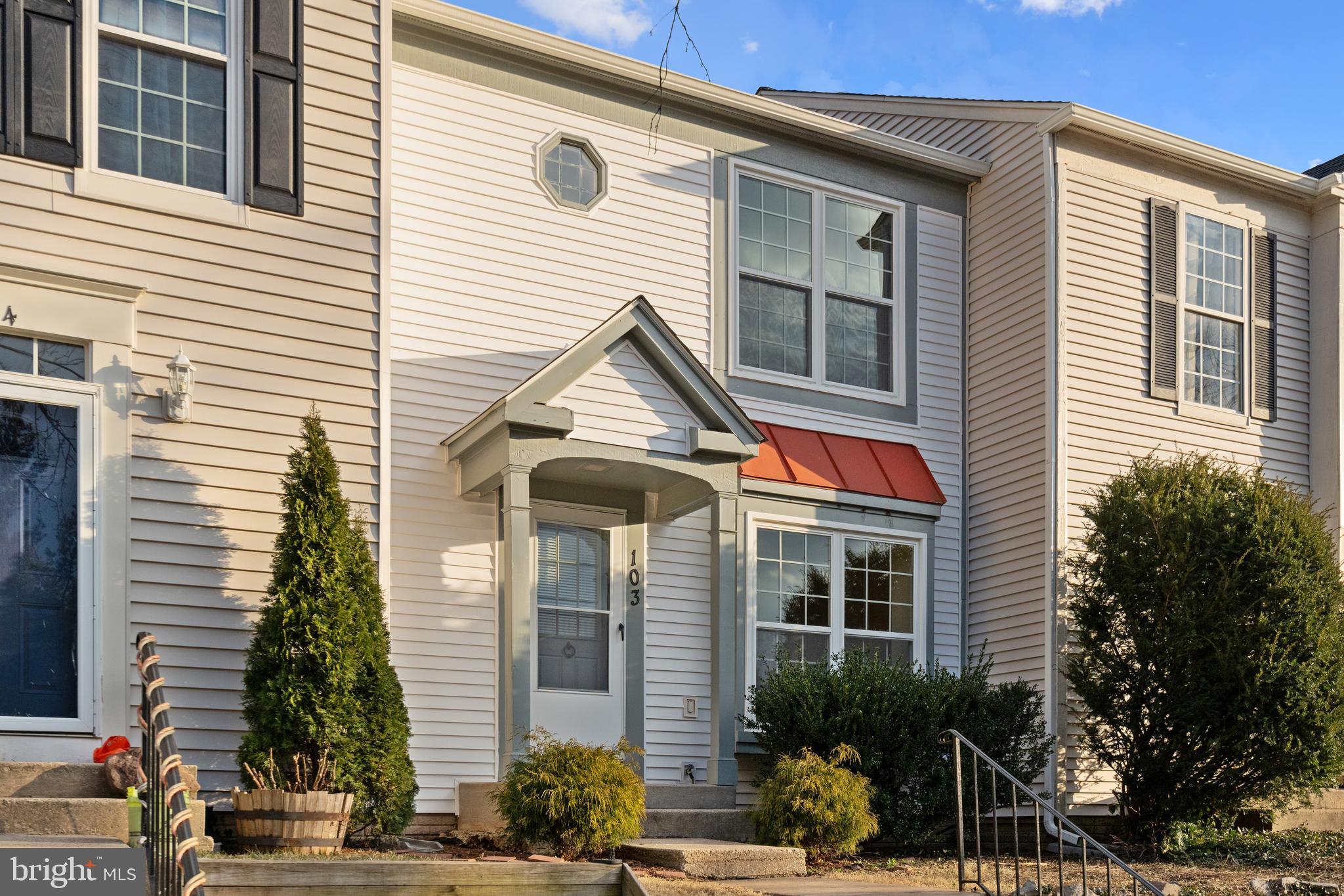 103 Paddington Way NE