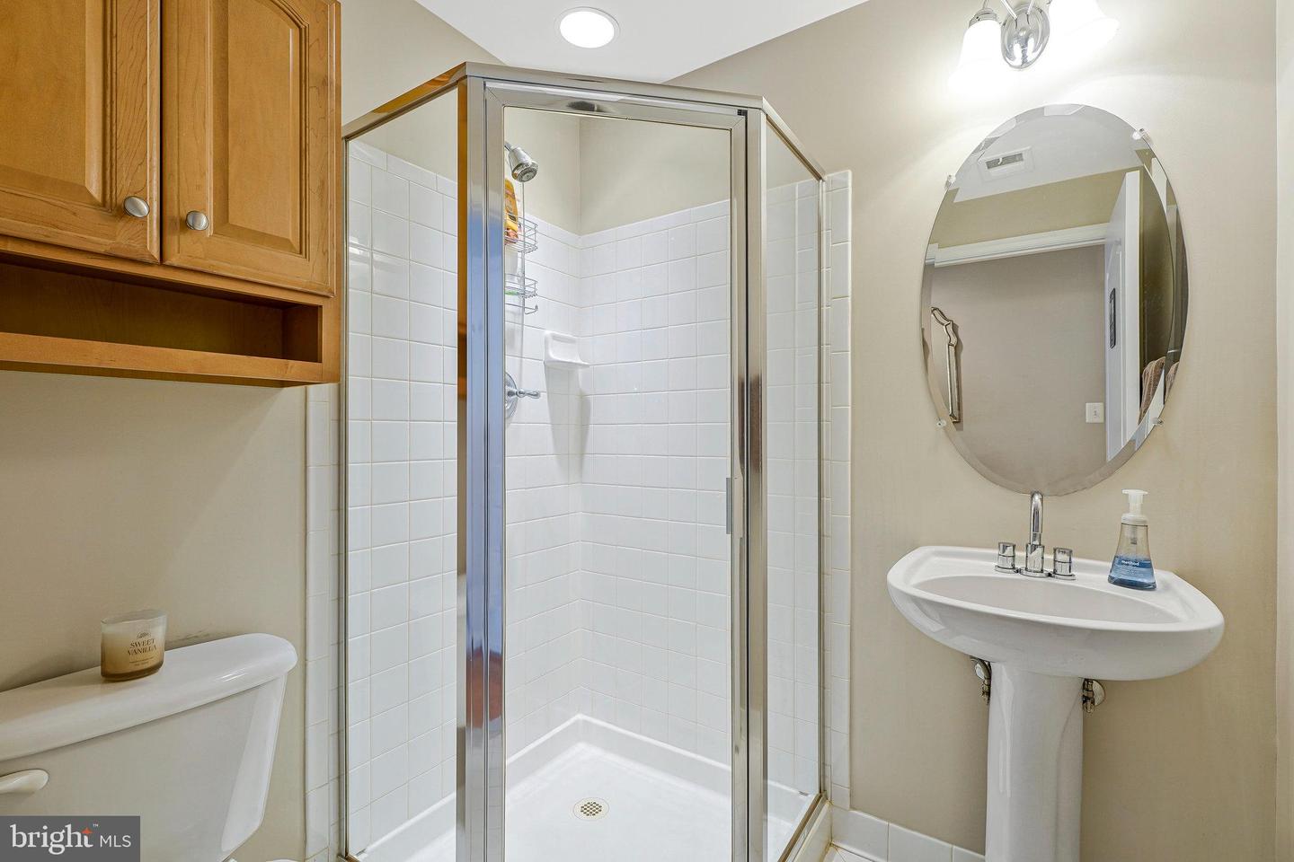 42076 Byrnes View Ter