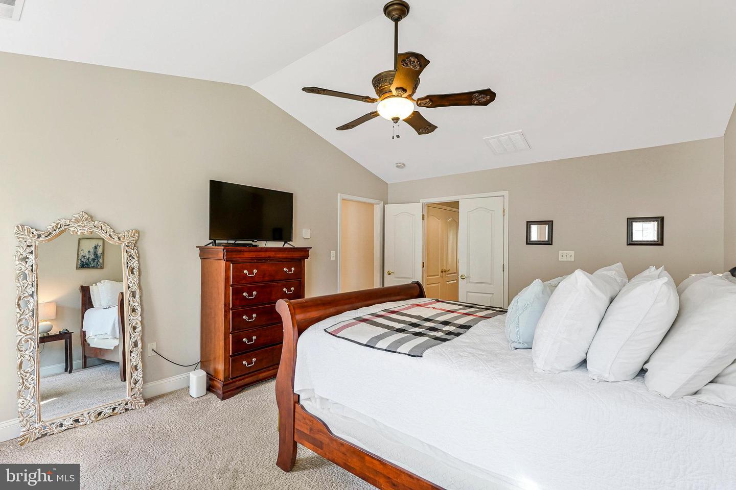 42076 Byrnes View Ter