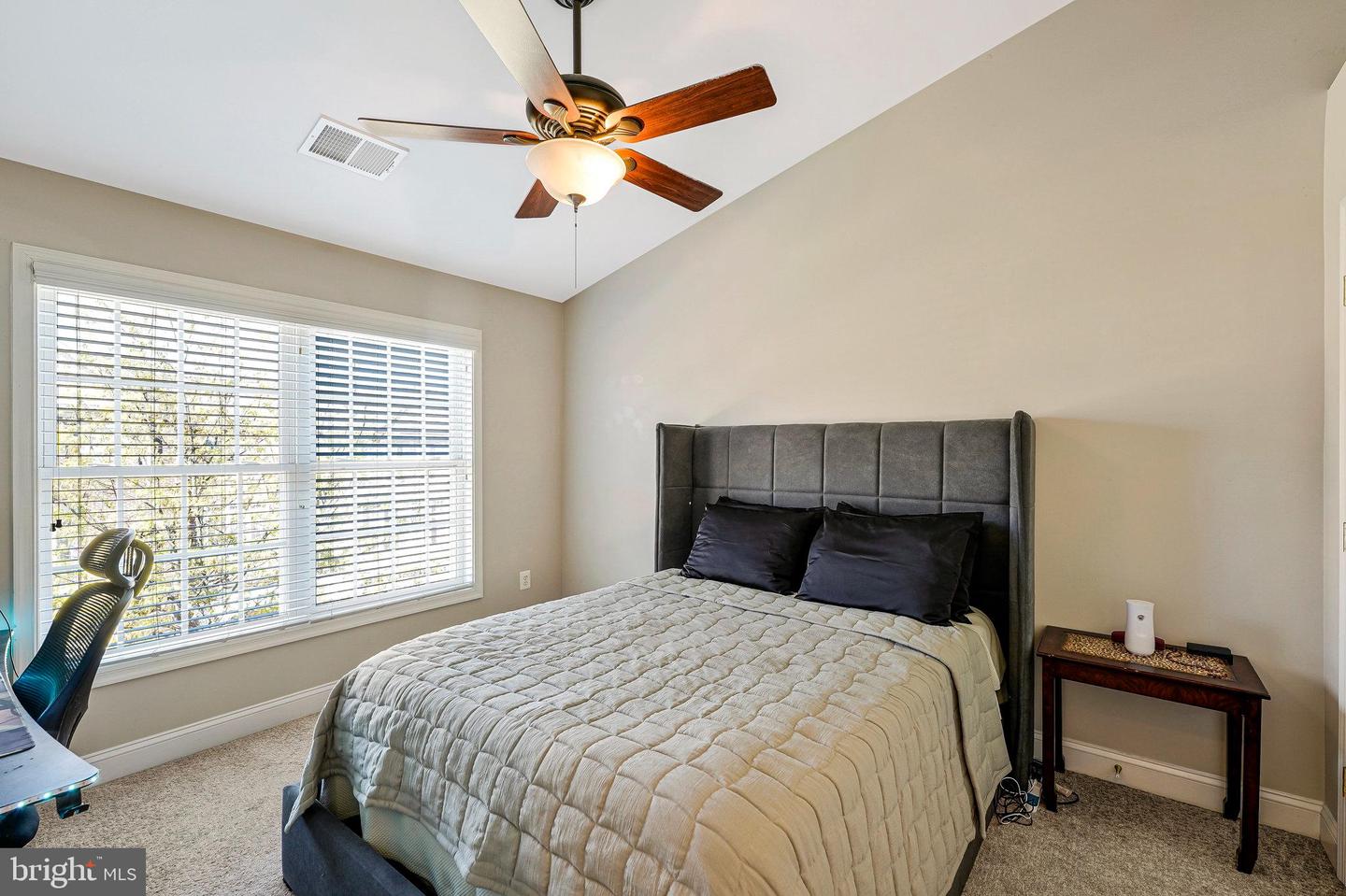 42076 Byrnes View Ter