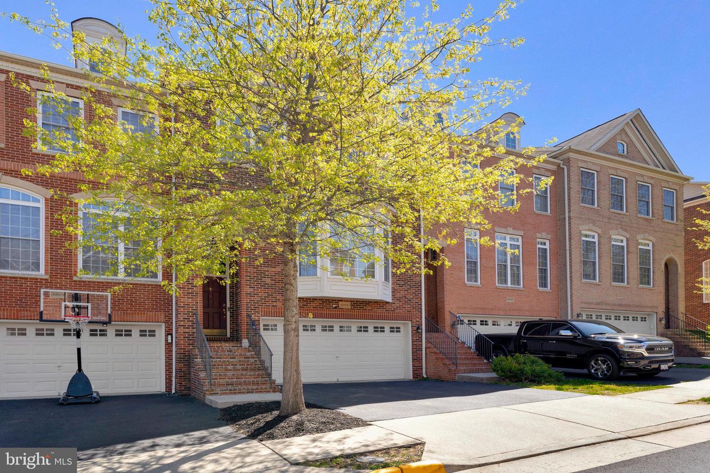 42076 Byrnes View Ter