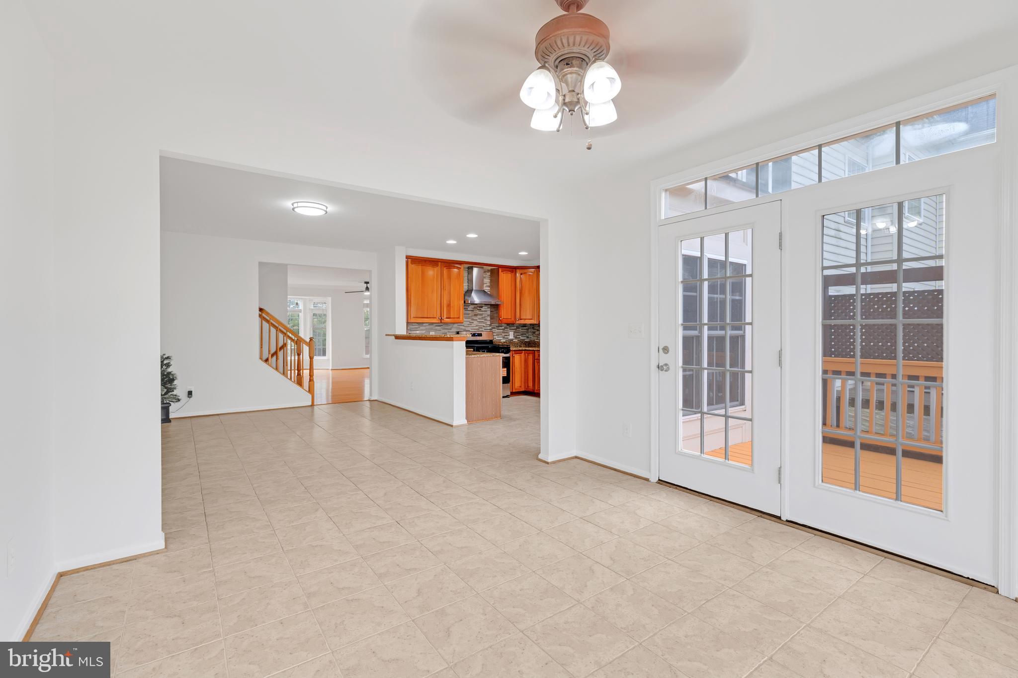 42104 FREMONT PRESERVE SQUARE