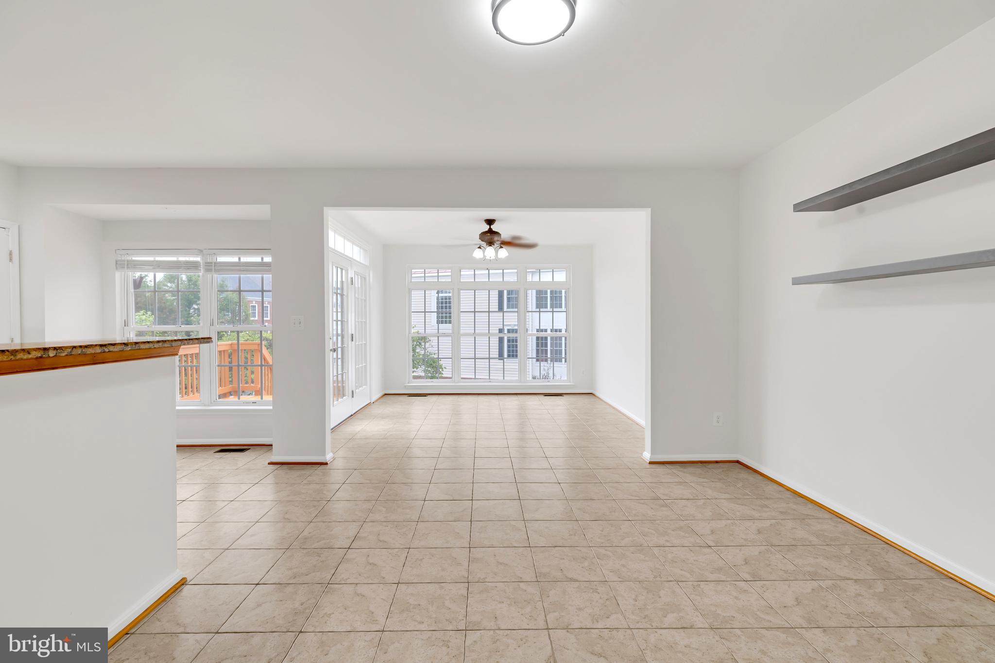 42104 FREMONT PRESERVE SQUARE