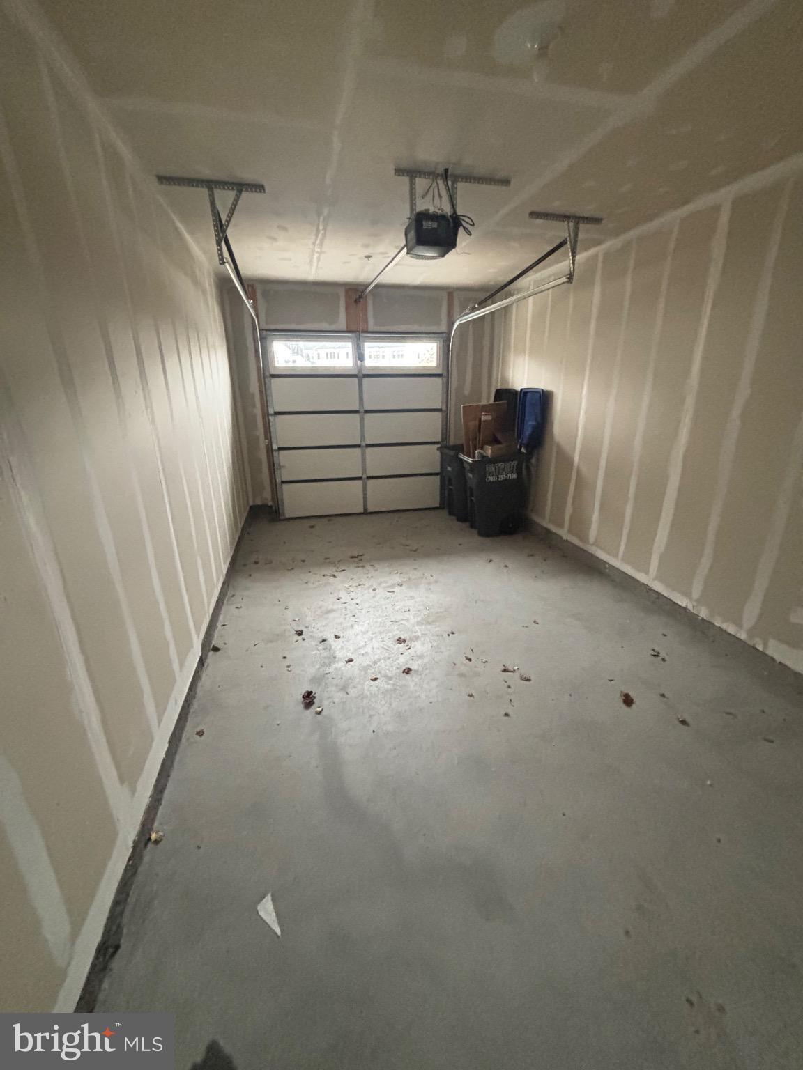 43396 FARRINGDON SQUARE