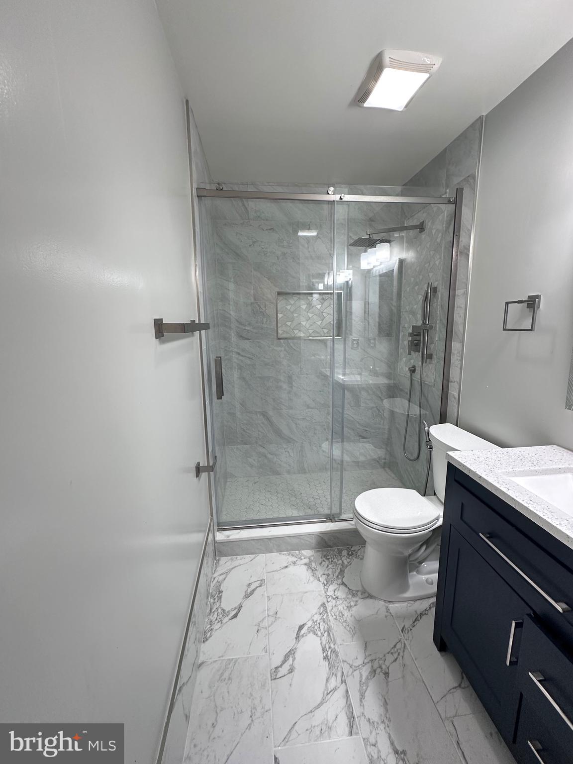 783 VANDERBILT TERRACE SE