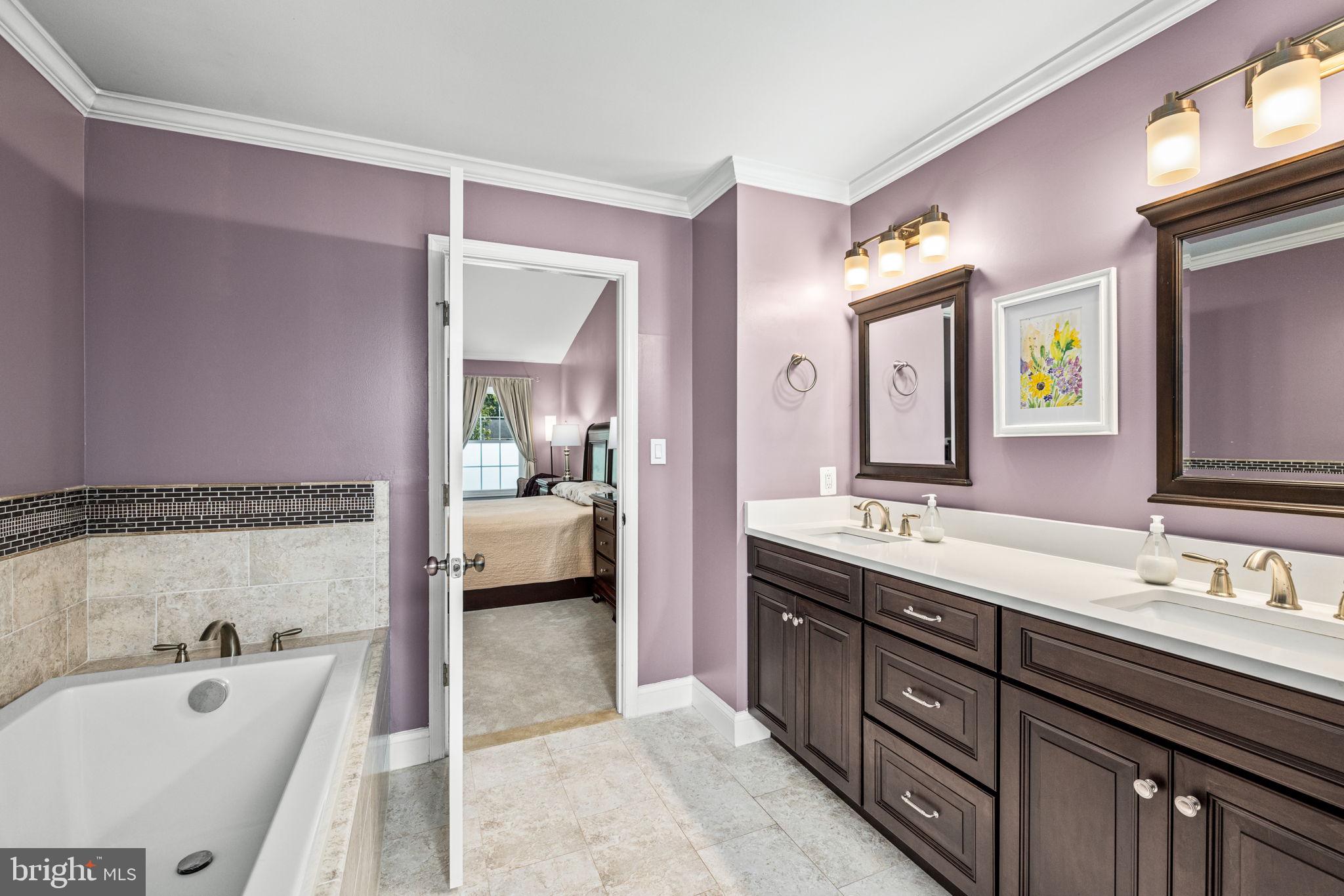 10224 Racquet Cir