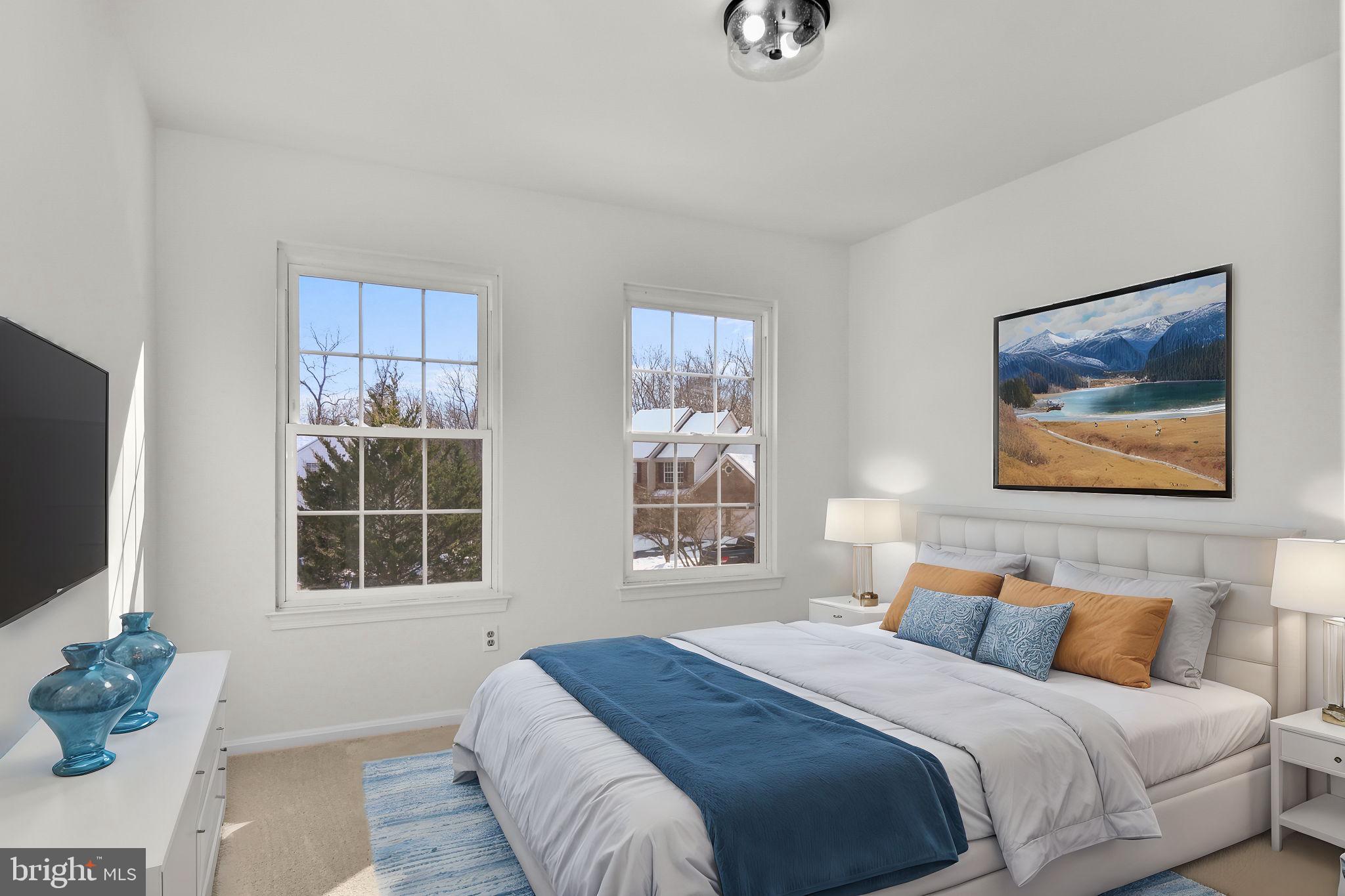 10242 Racquet Cir