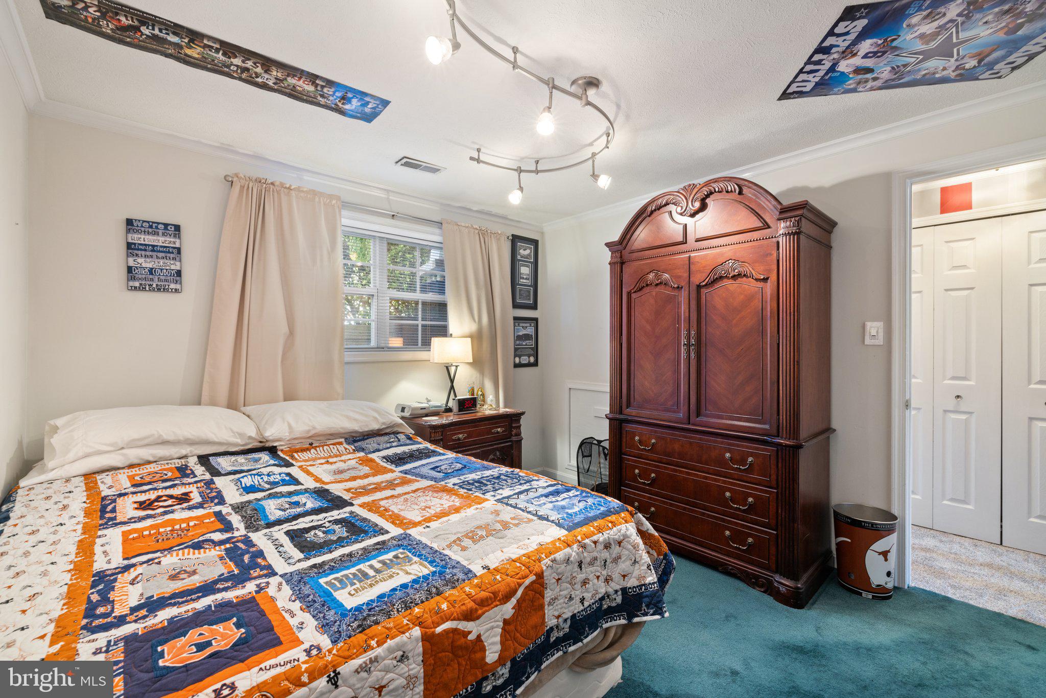 13585 Filly Ct