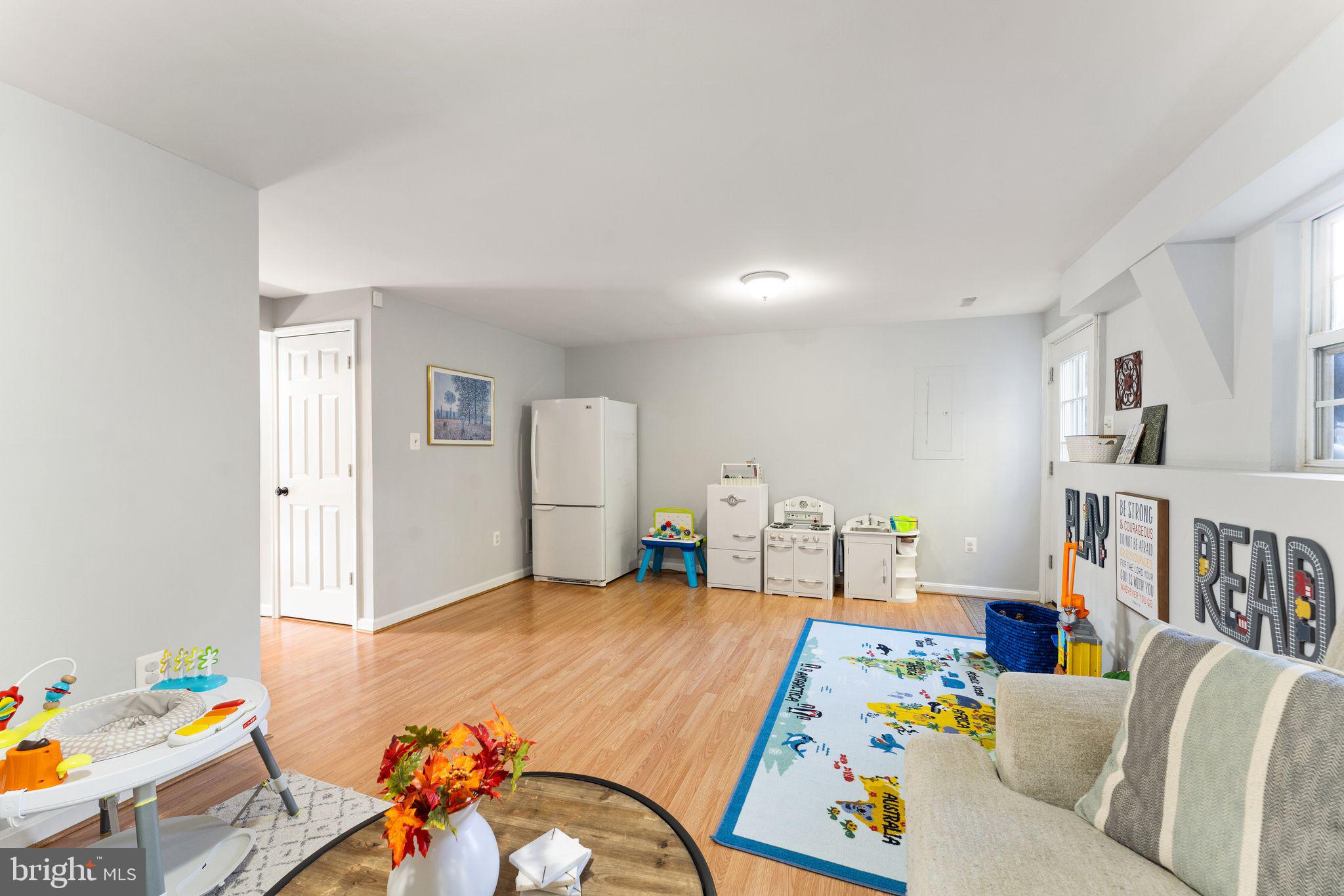 13557 Filly Ct