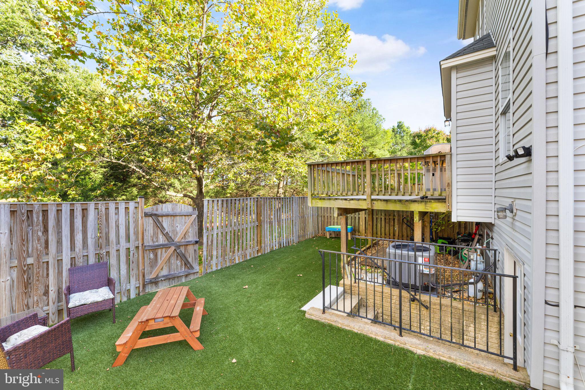 13557 Filly Ct