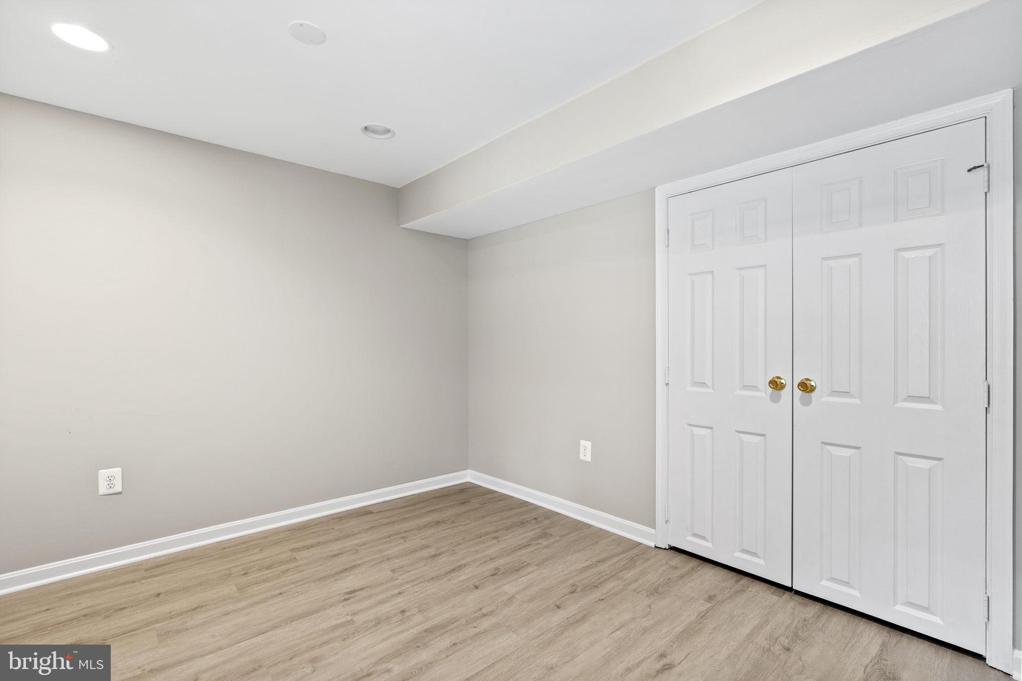 3437 Mount Burnside Way