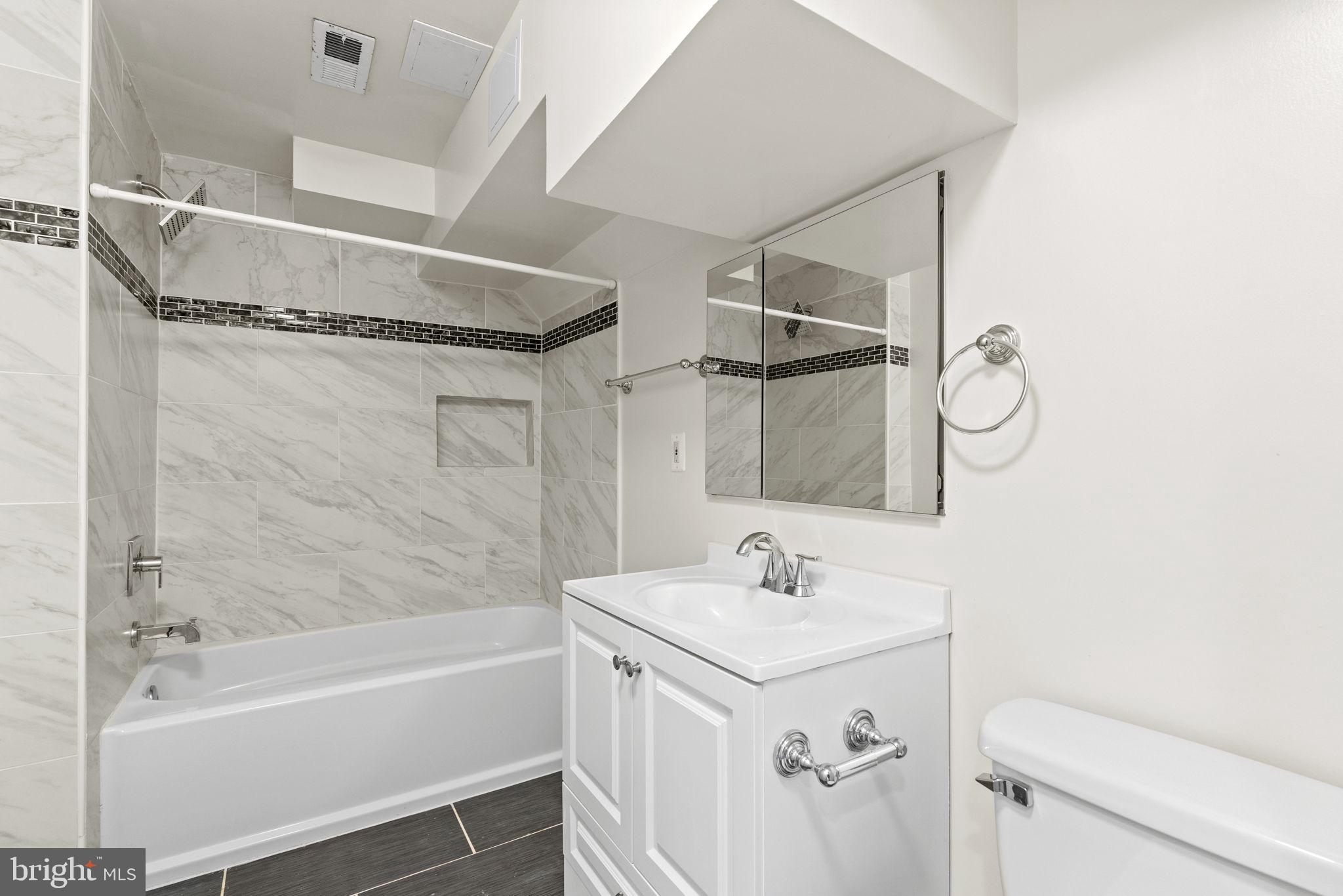 3437 Mount Burnside Way