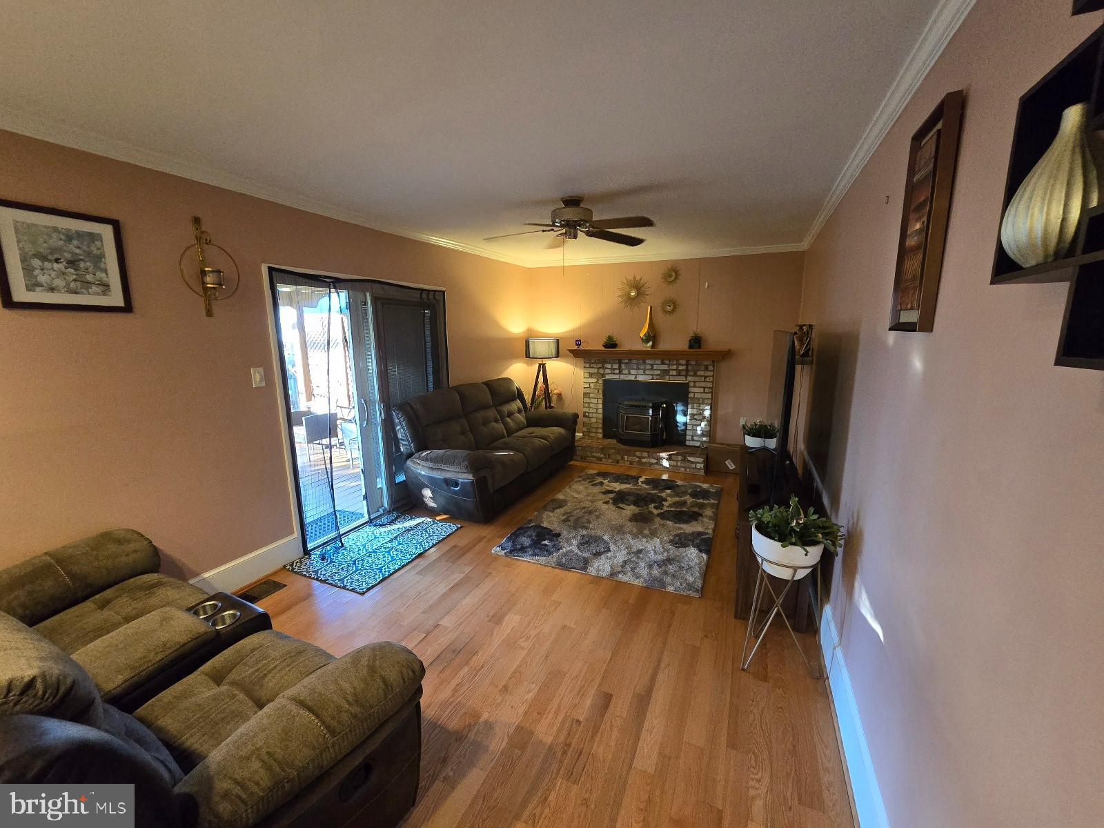 11862 Catoctin Dr