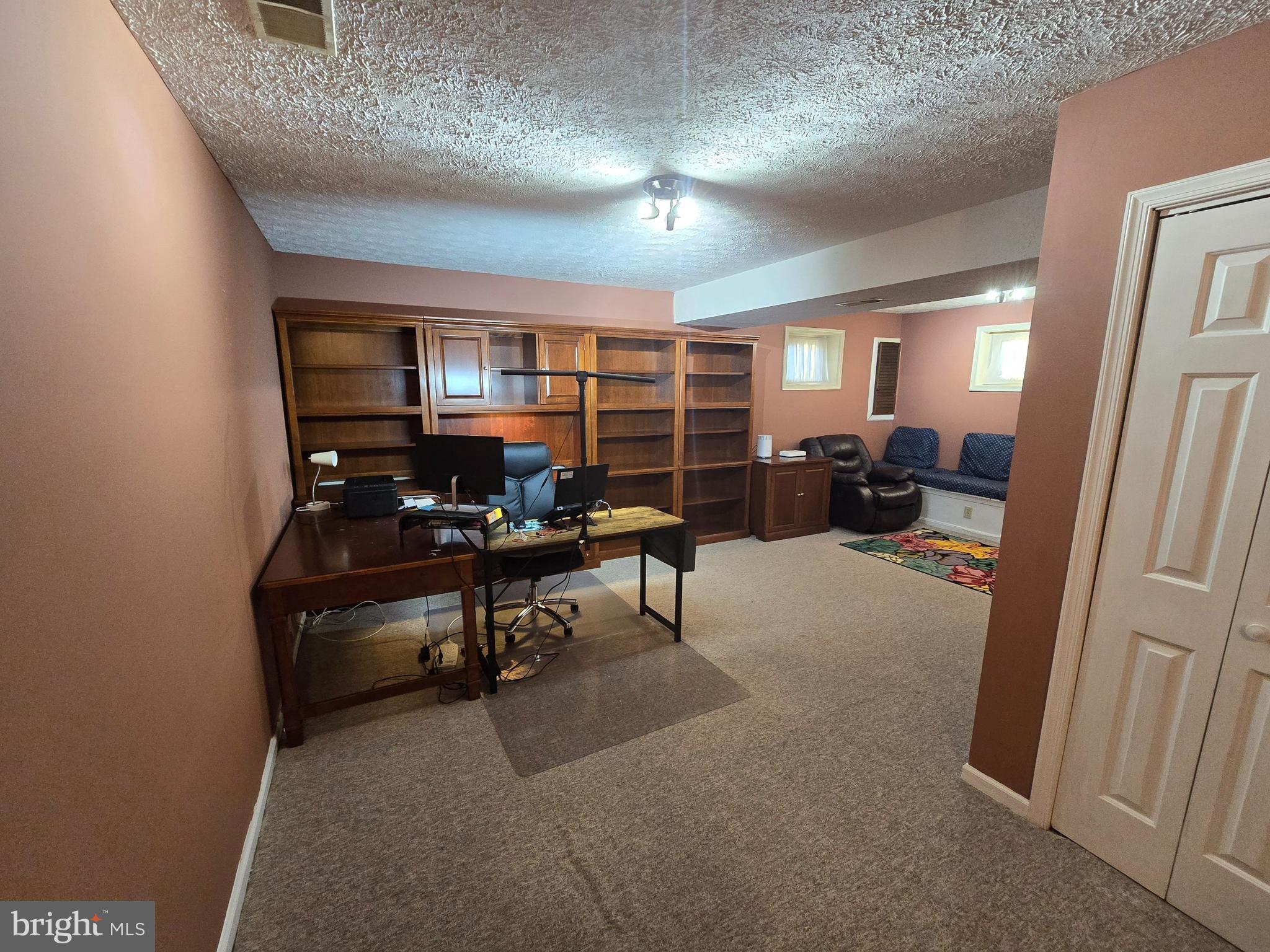 11862 Catoctin Dr