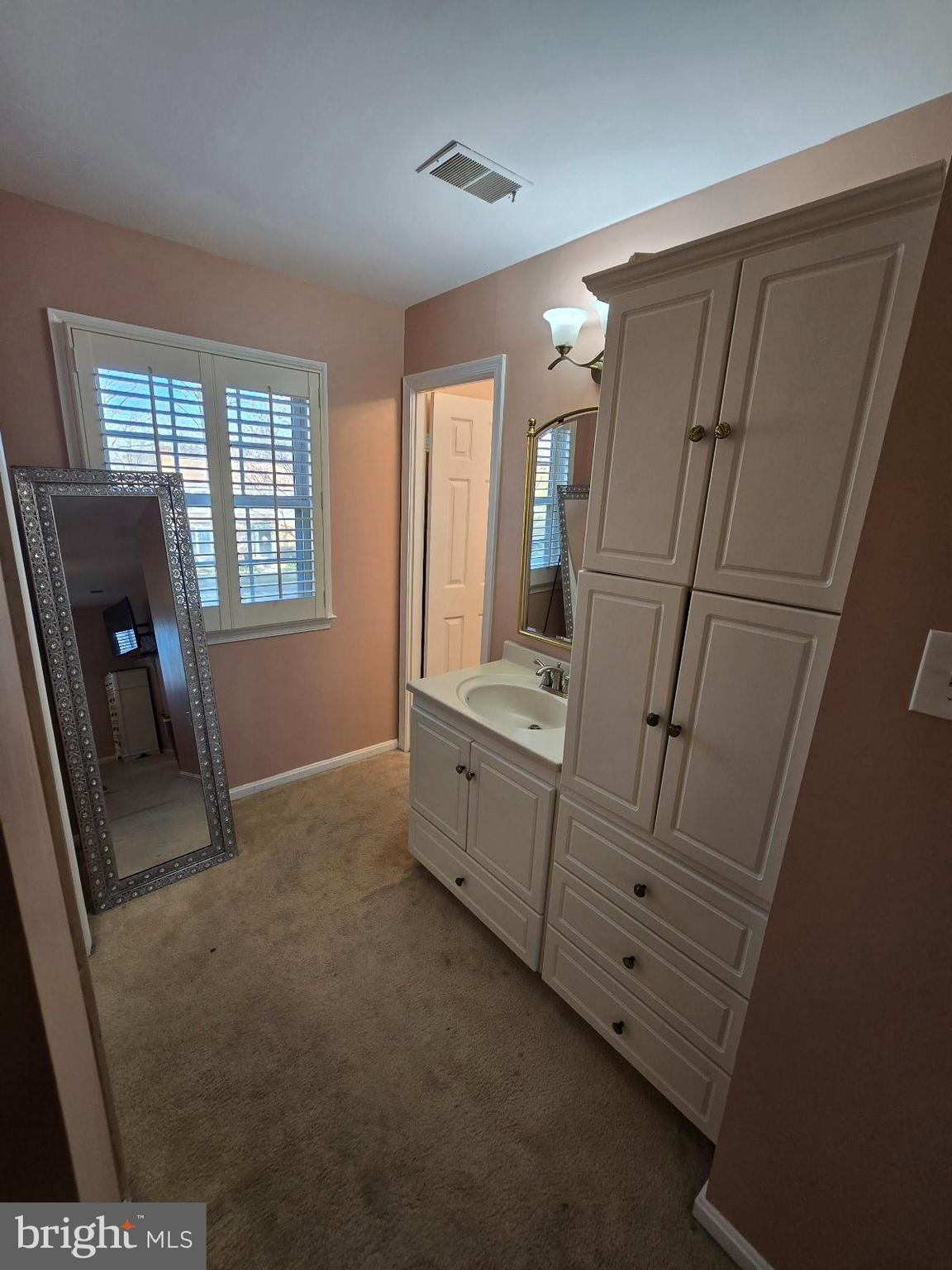 11862 Catoctin Dr