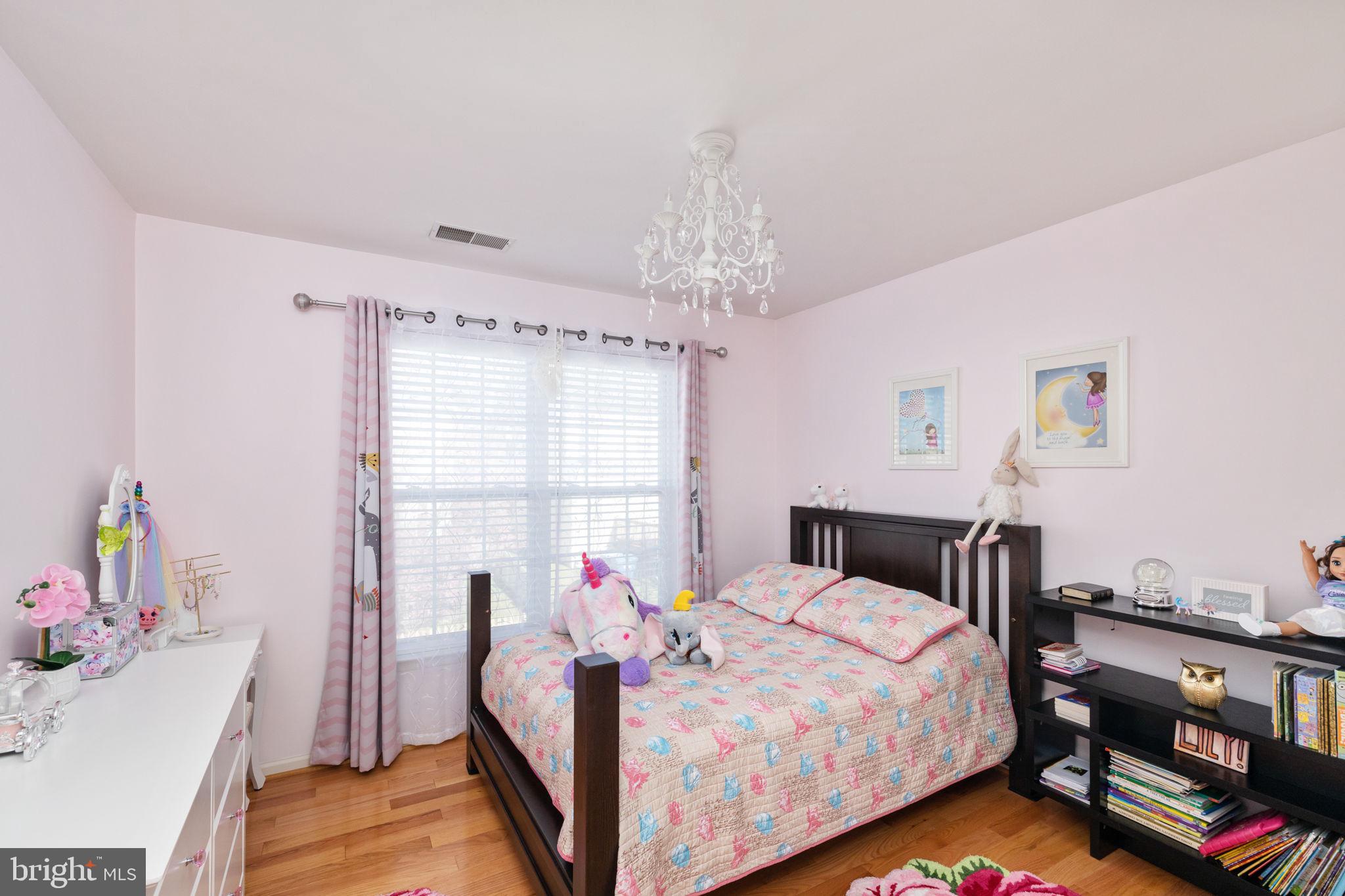 8847 Morrisania Mews