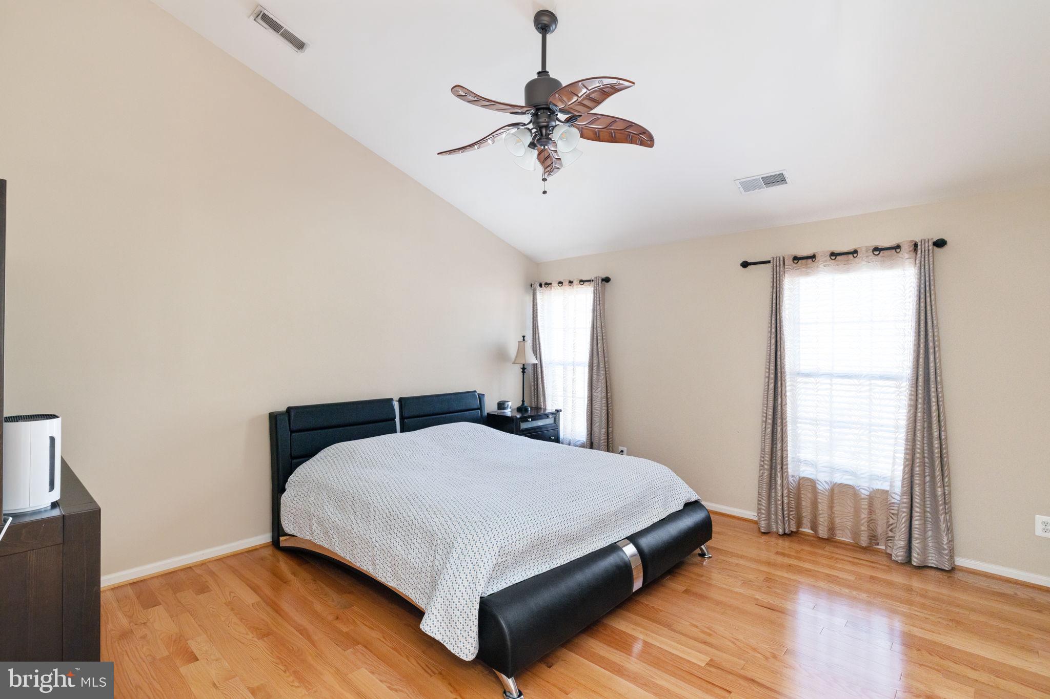 8847 Morrisania Mews