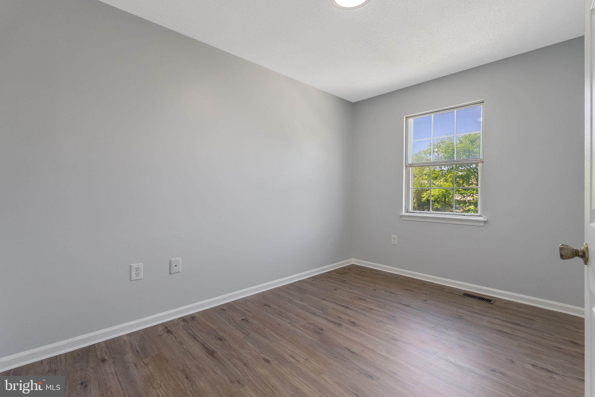 15302 Watermill Ter