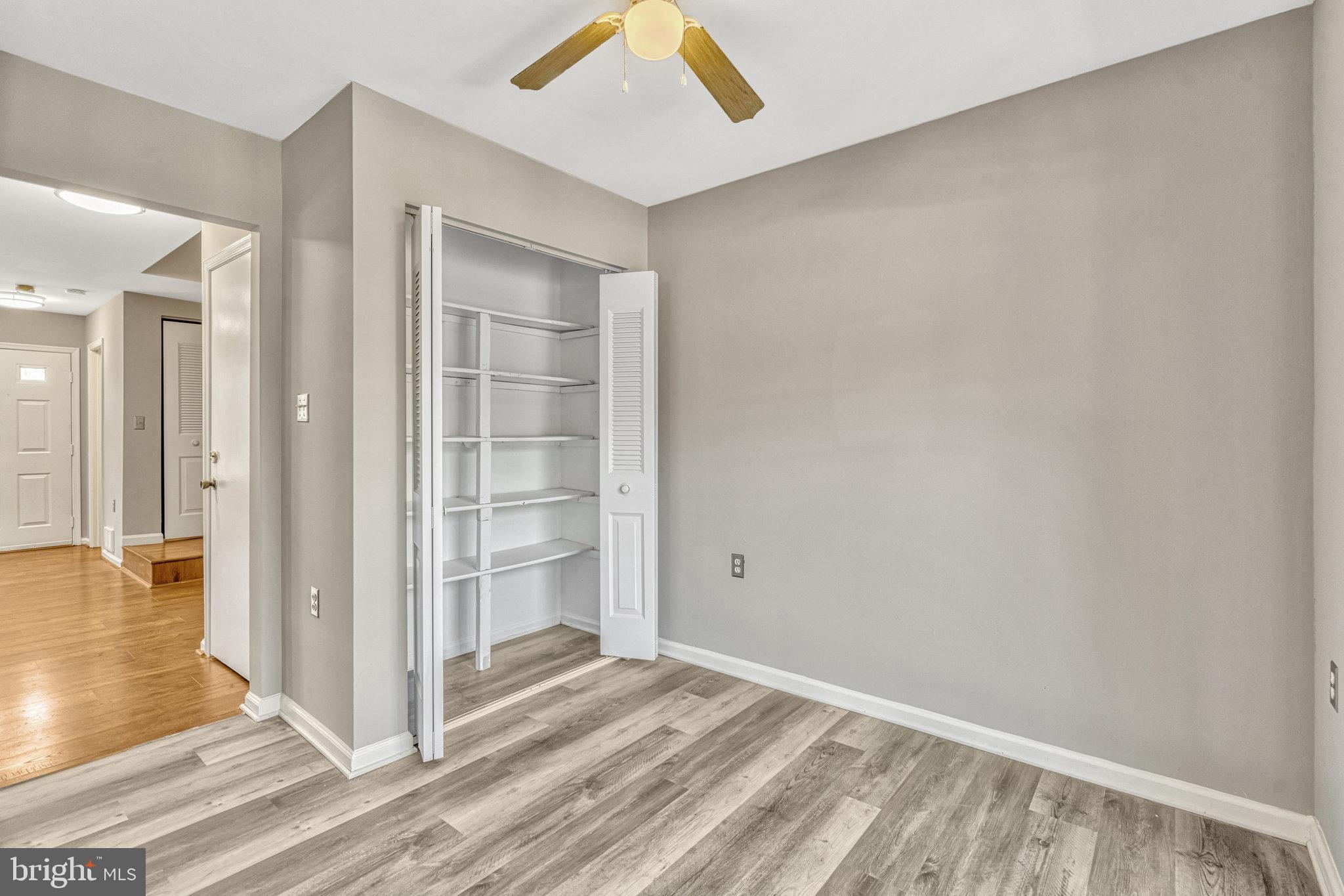 10266 BROOKSTONE CT