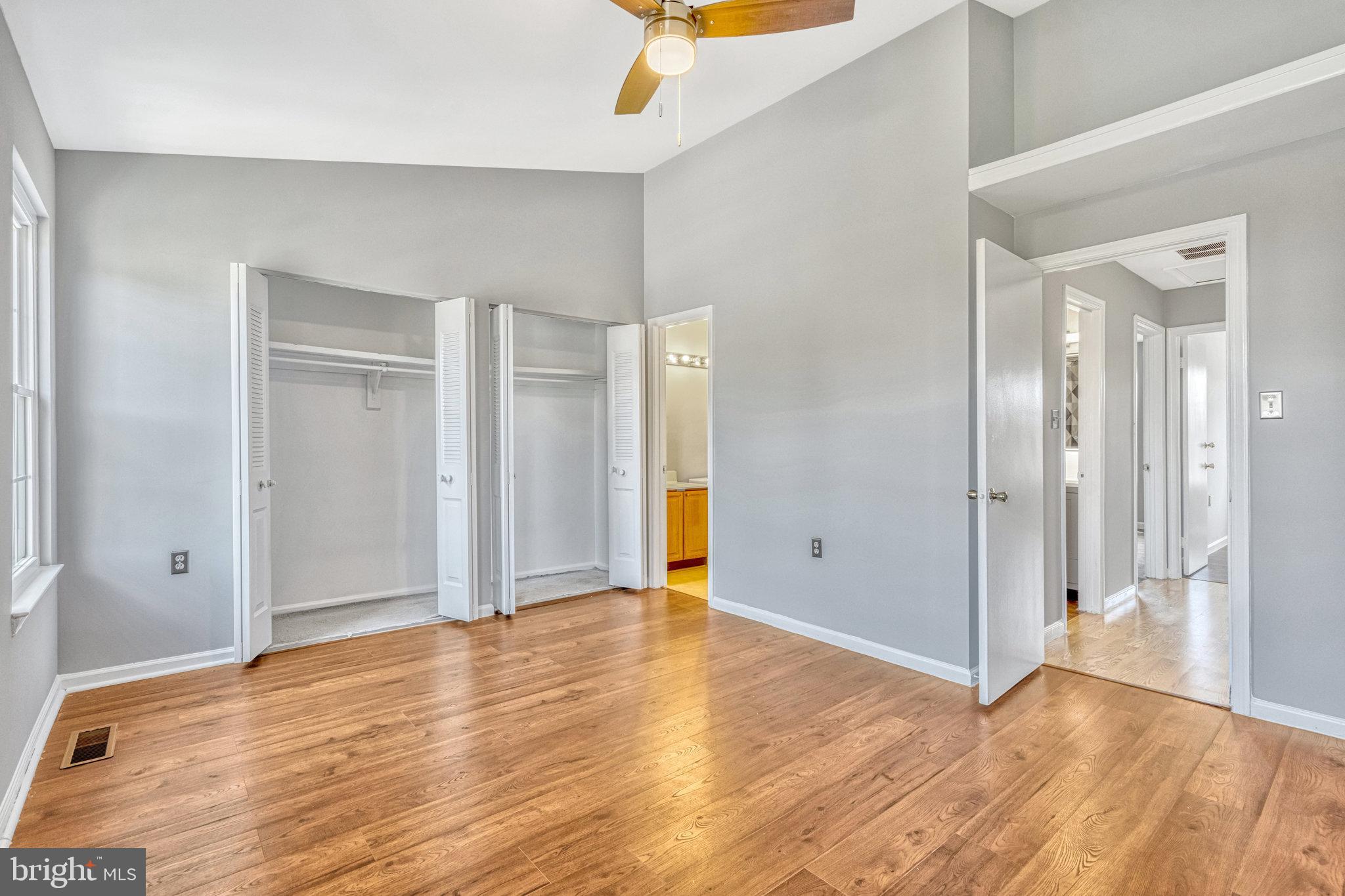 10266 BROOKSTONE CT